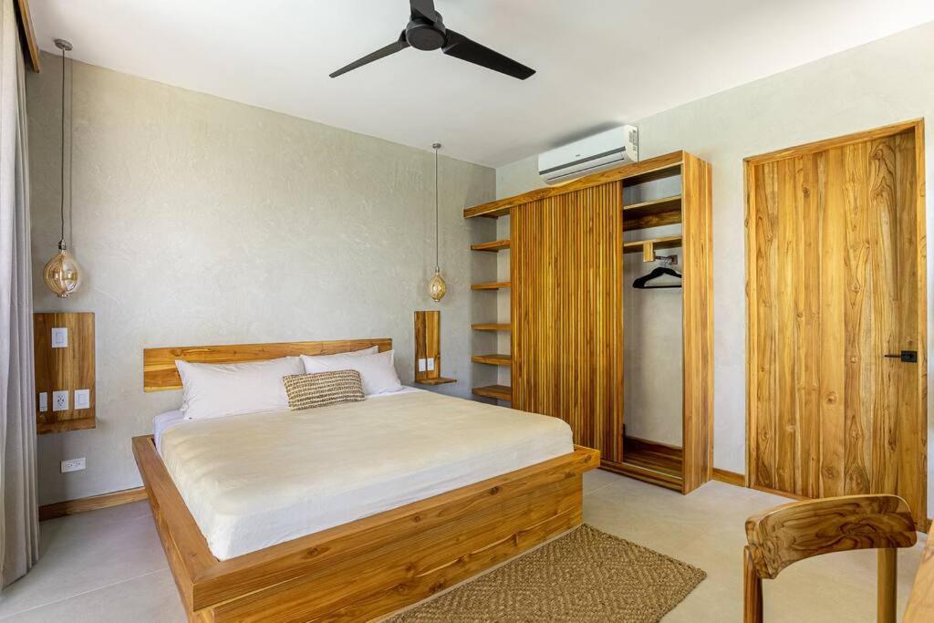 Three-Bedroom Villa photo 1