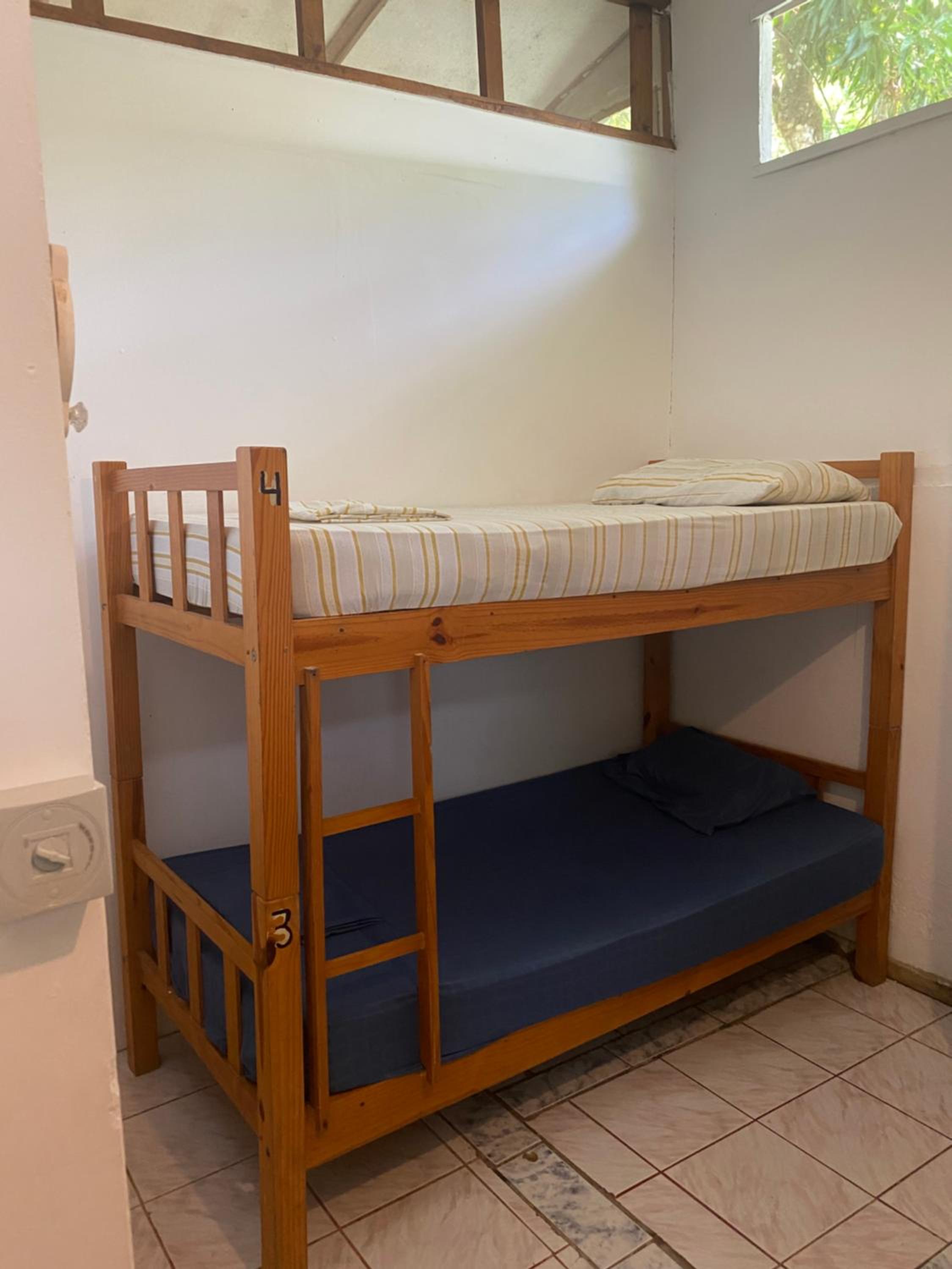 Bed in 6-Bed Dormitory Room photo 1
