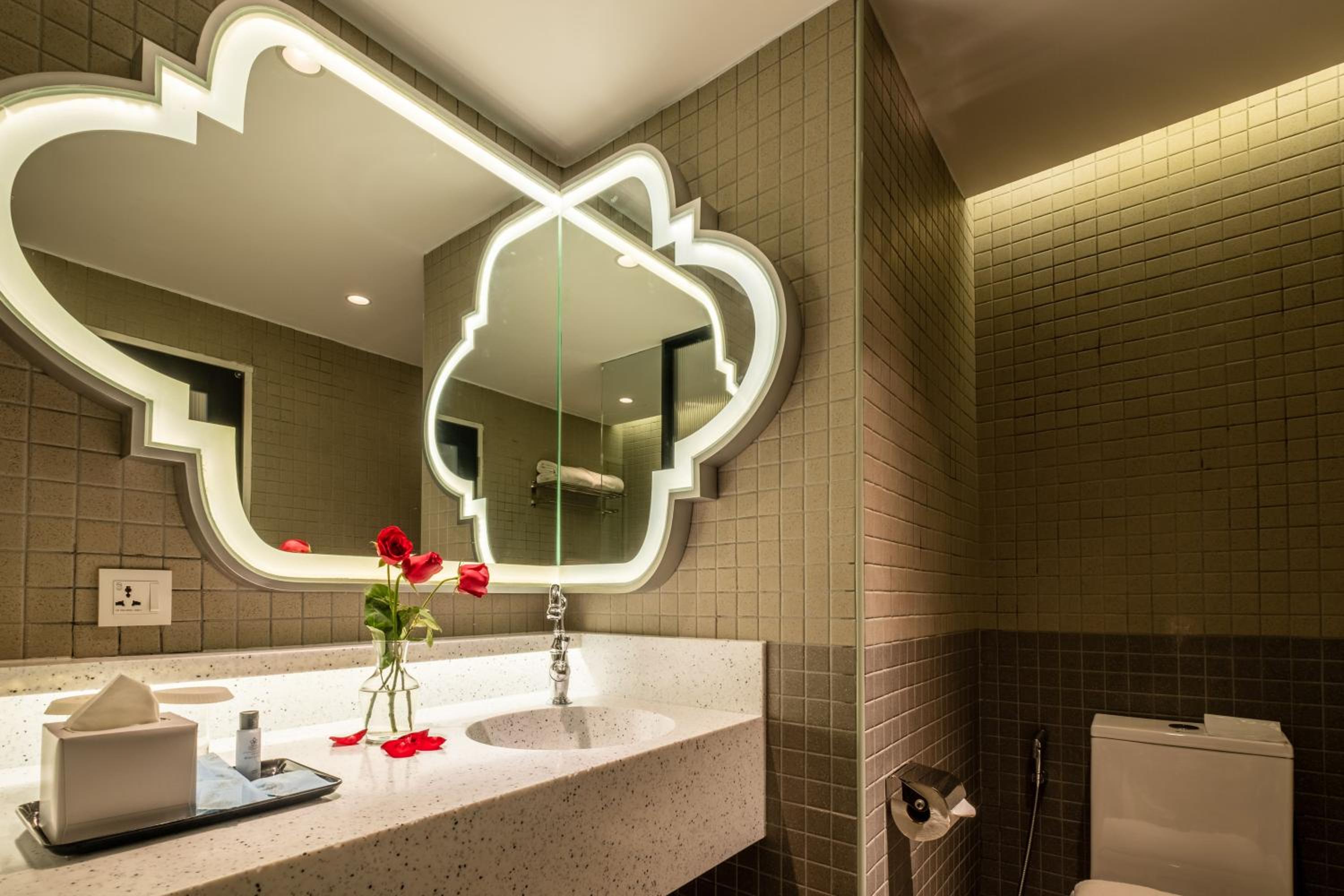 Deluxe Twin Room - Photo 3
