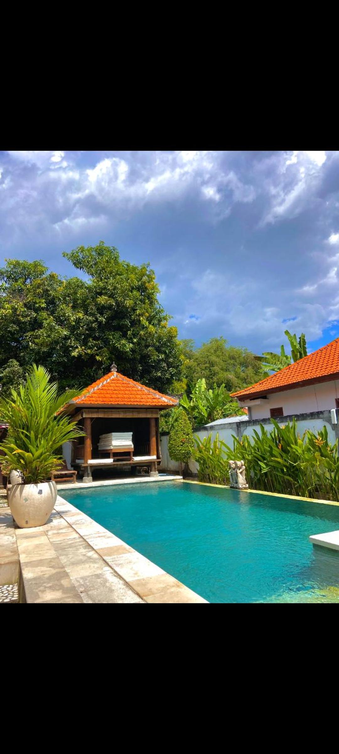 Three-Bedroom Villa photo 3