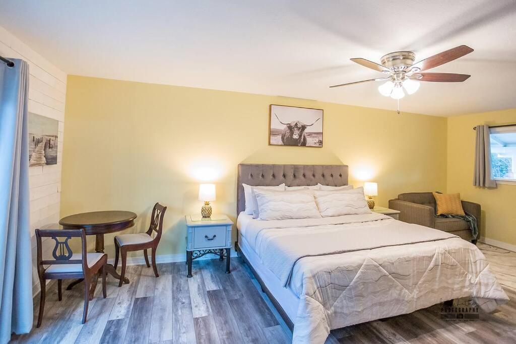 Four-Bedroom House photo 1