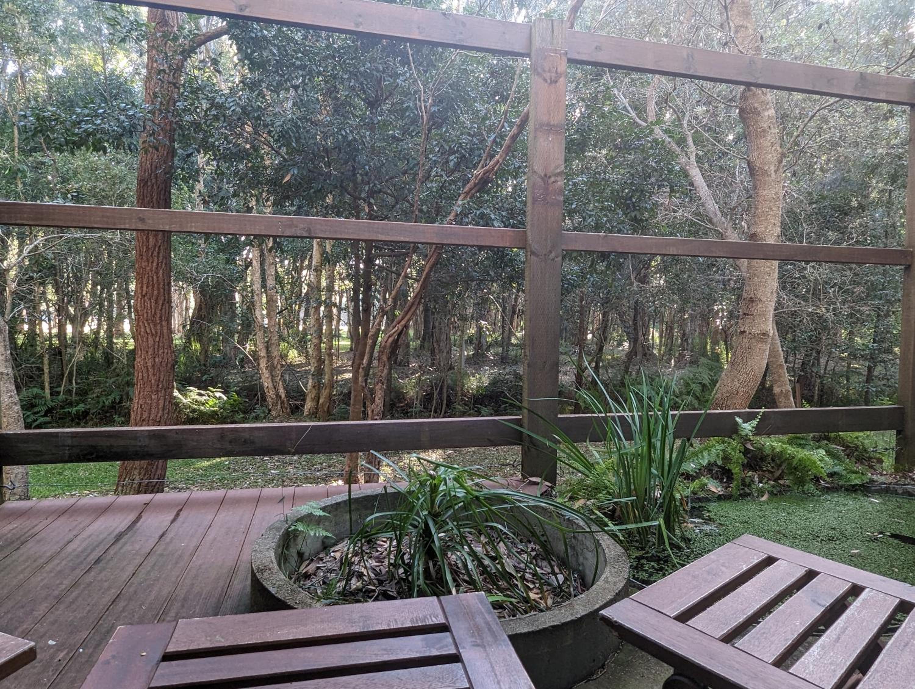 Self contained Garden View Bungalow with Hot Tub - Not Pet Friendly  photo 2