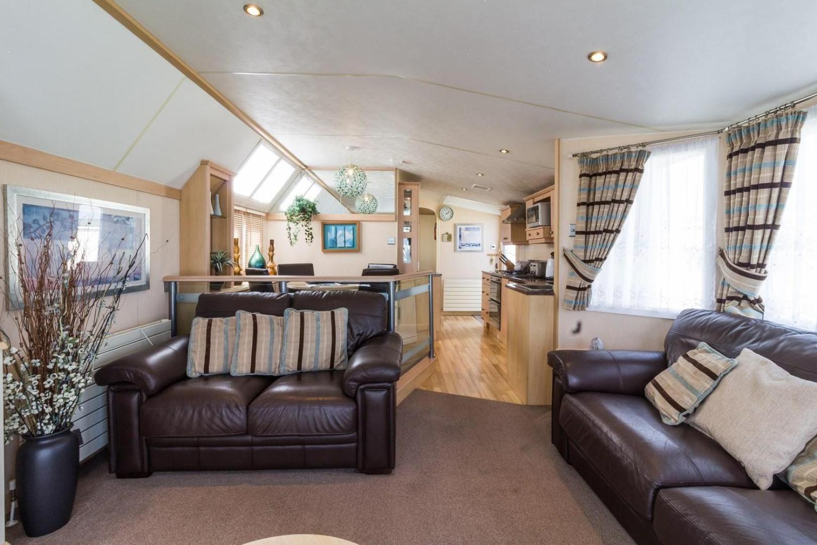 Mobile Home photo 1