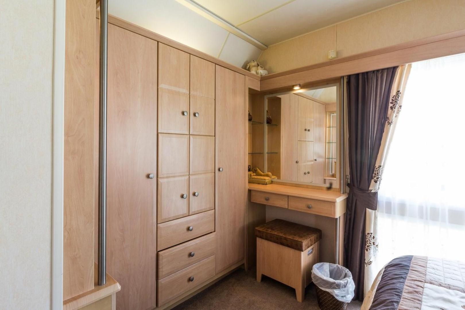 Mobile Home photo 3