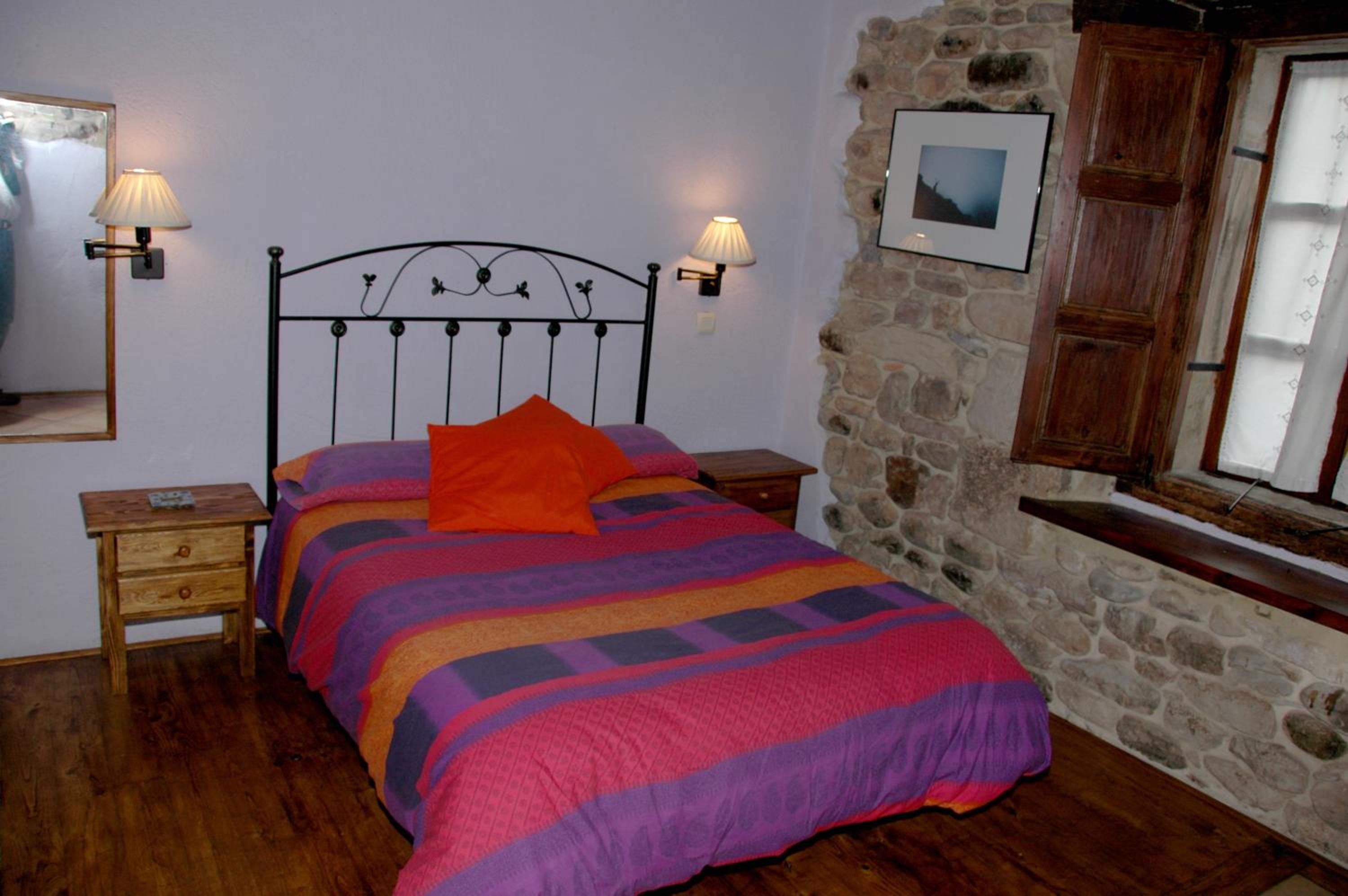 Double Room - Photo 3