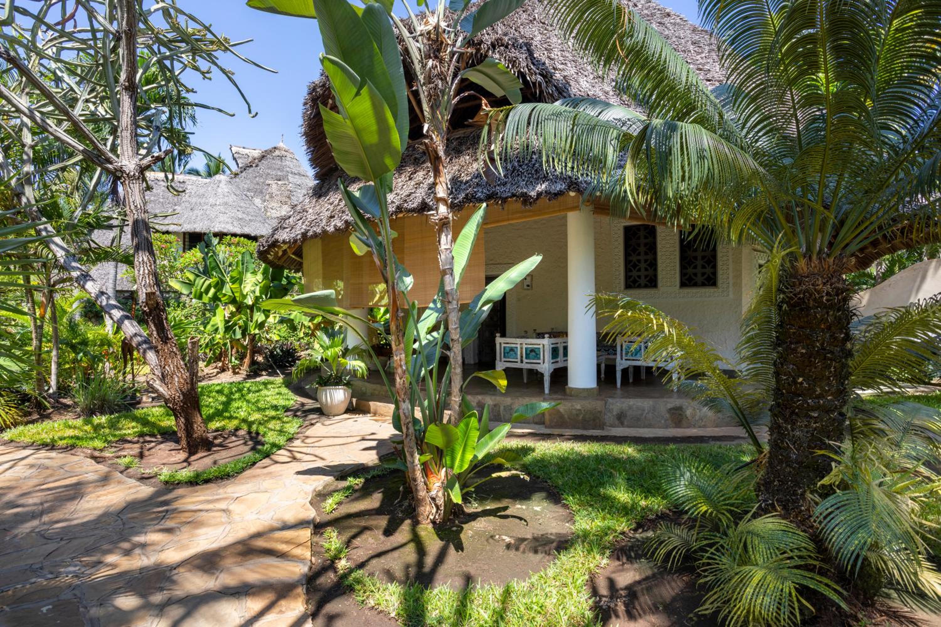Three-Bedroom Villa I - Green Coral photo 2