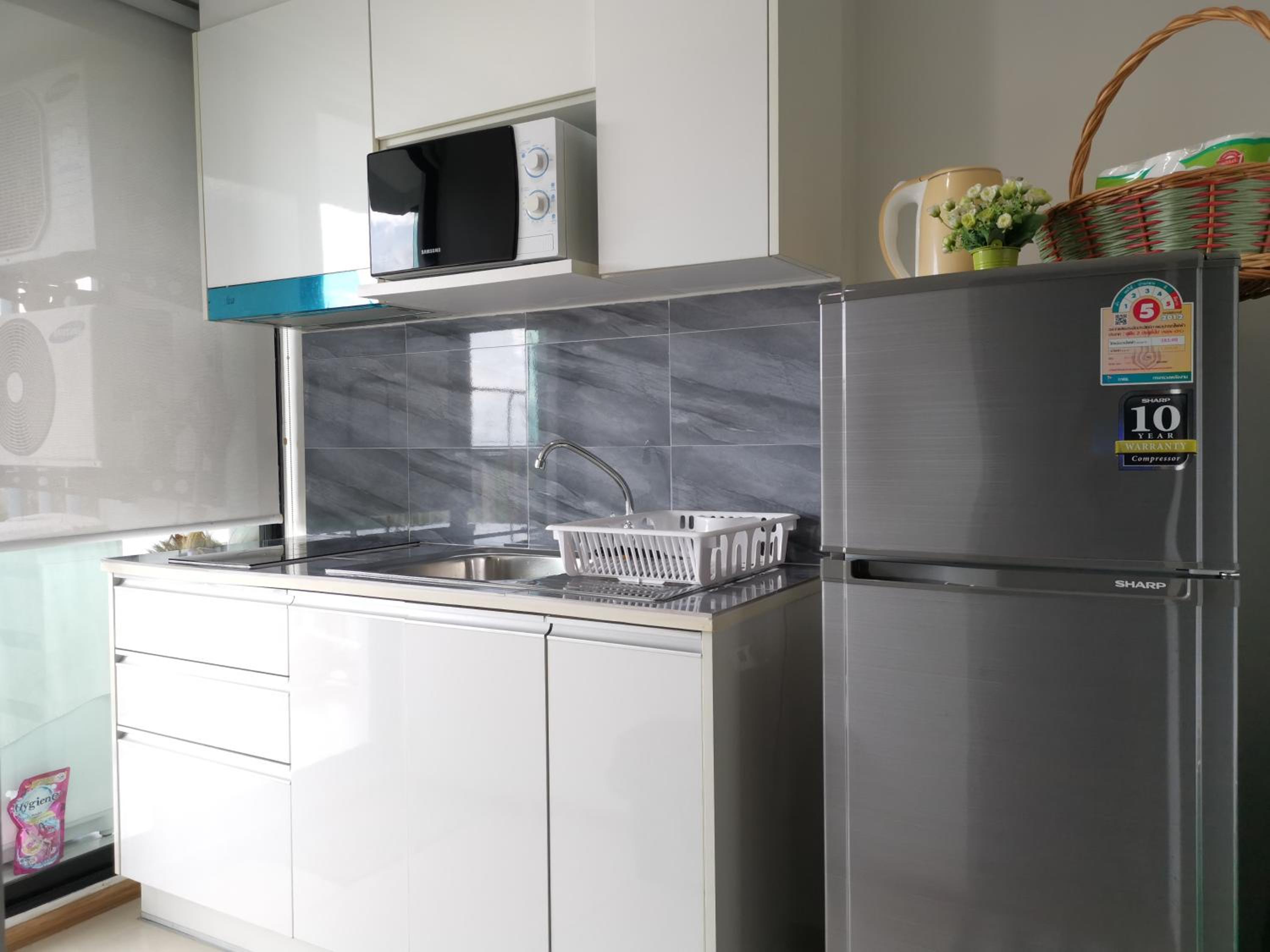 One-Bedroom Apartment - Photo 34