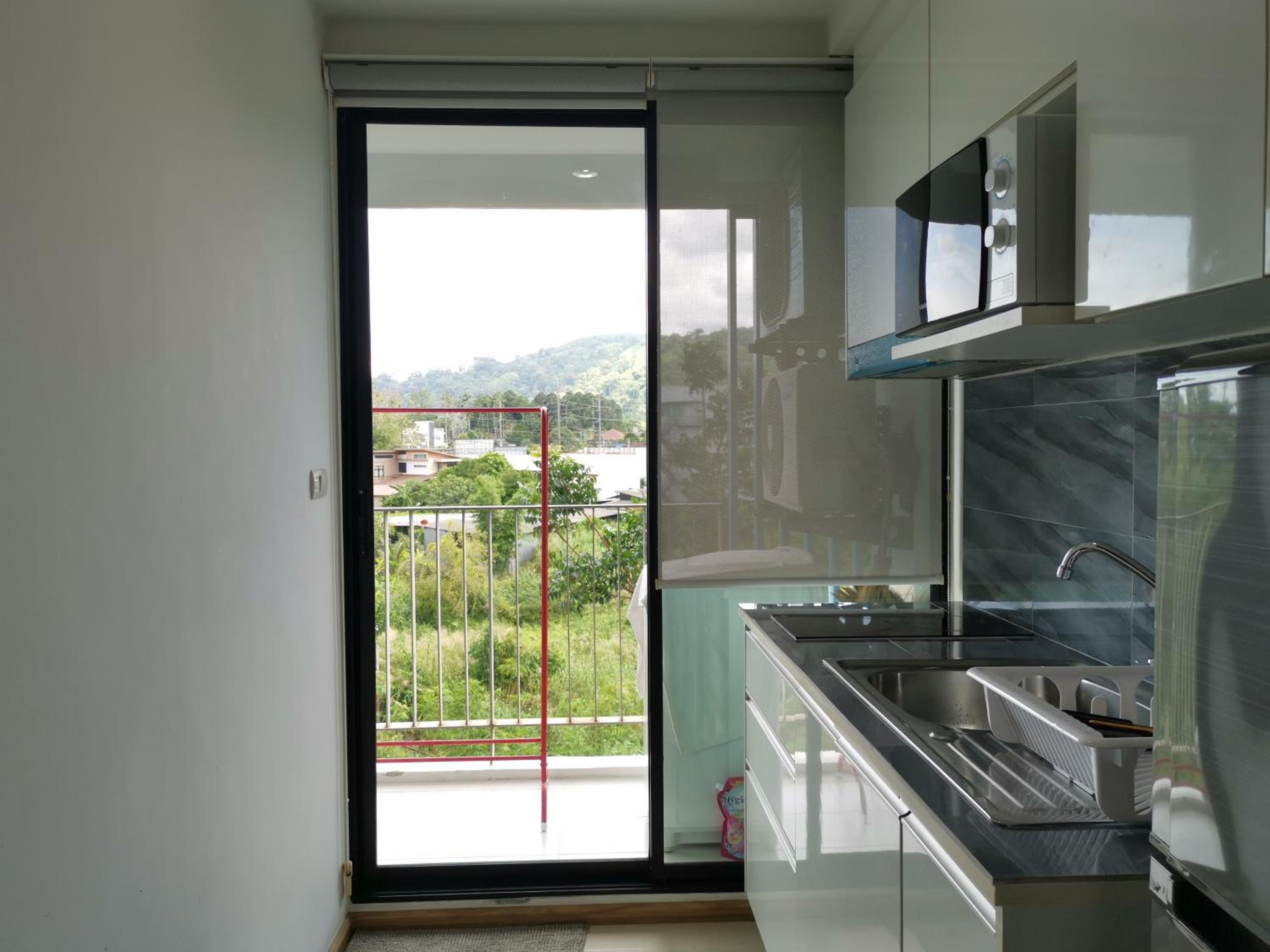One-Bedroom Apartment - Photo 35