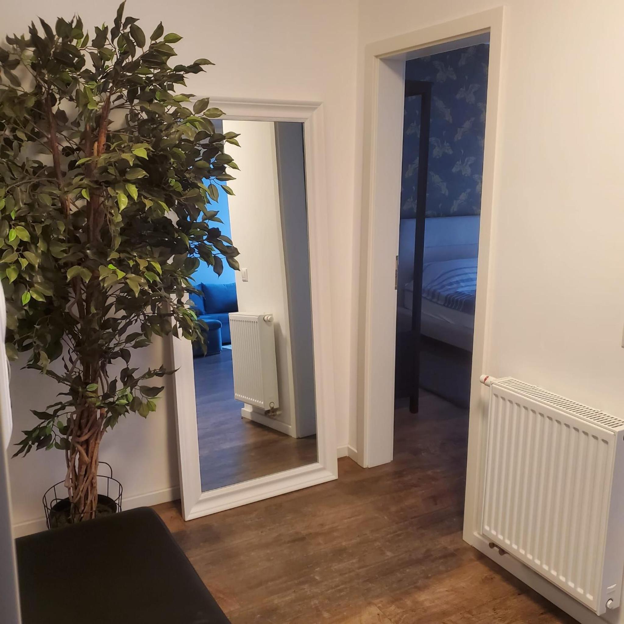 One-Bedroom Apartment - Photo 5