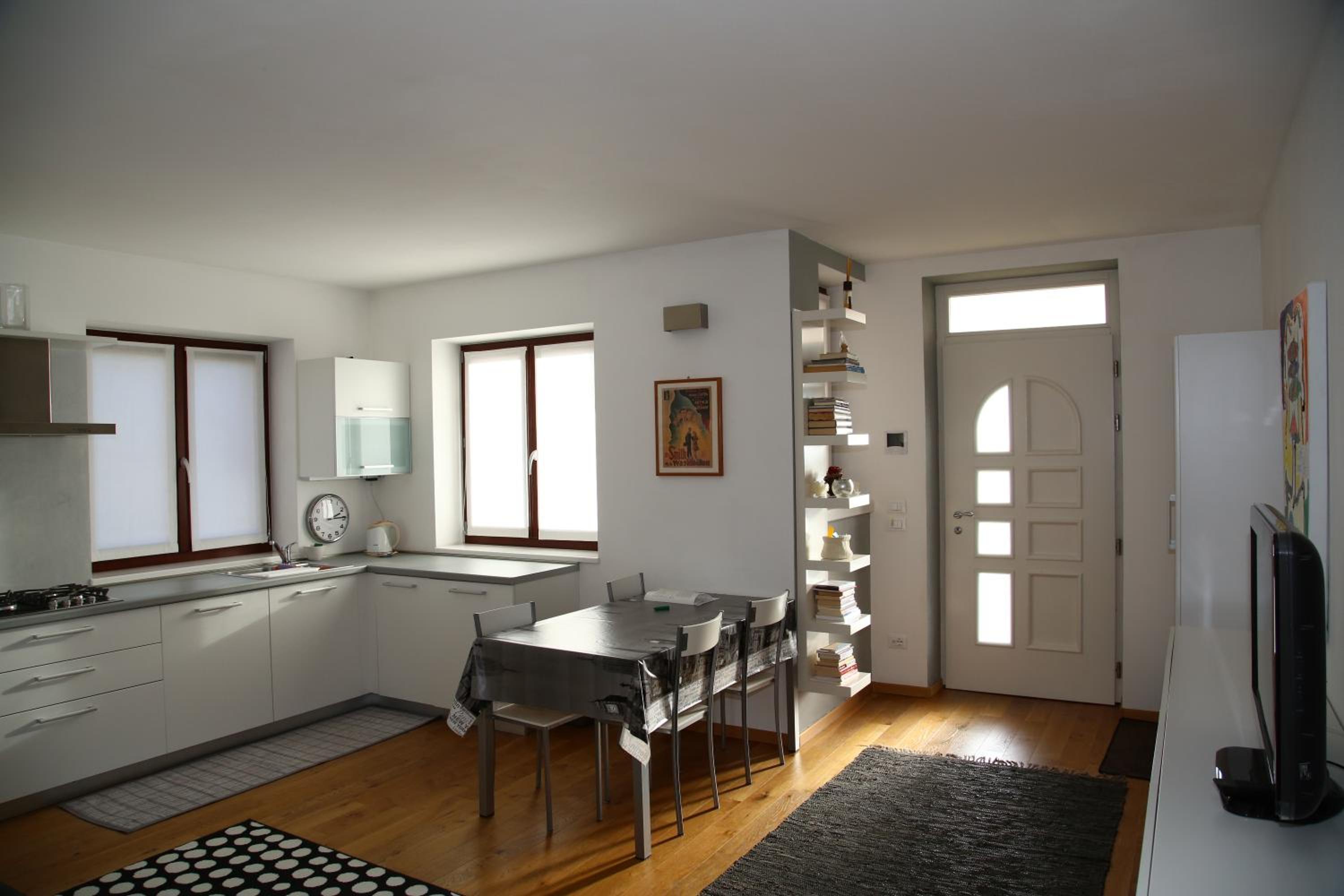 Two-Bedroom Apartment photo 2