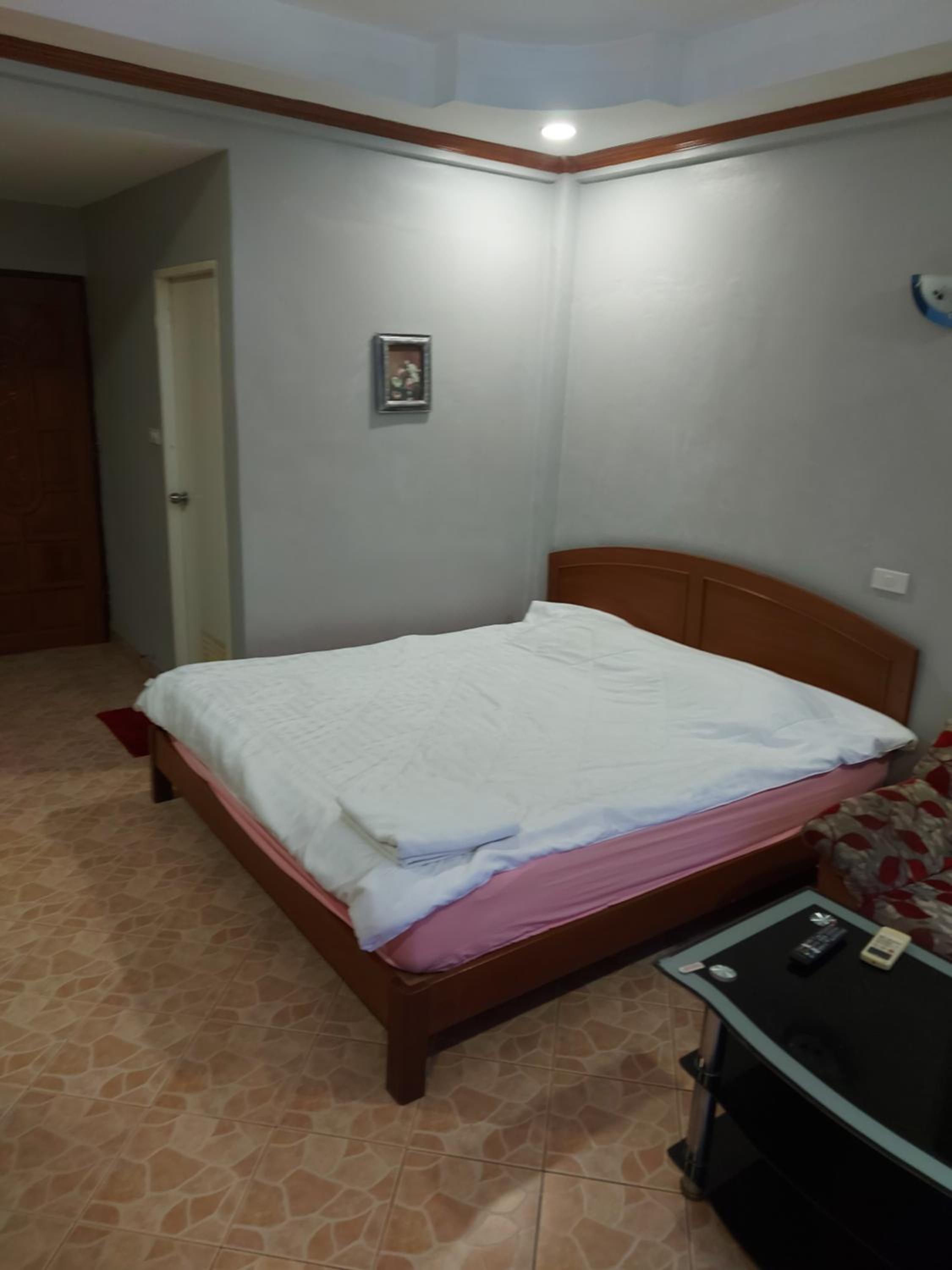 Double Room with Balcony - Photo 2