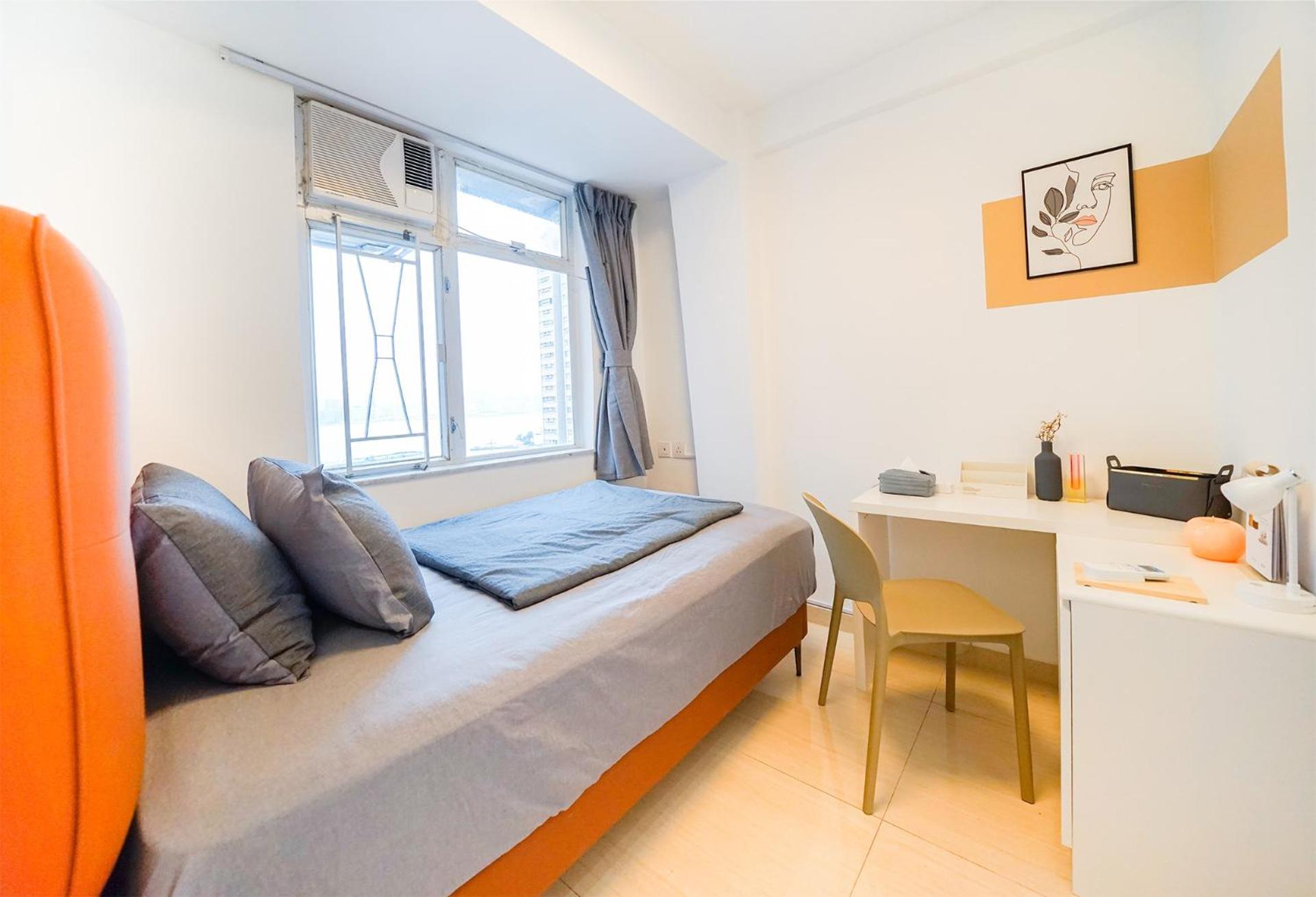 Double Room with Sea View - Female only