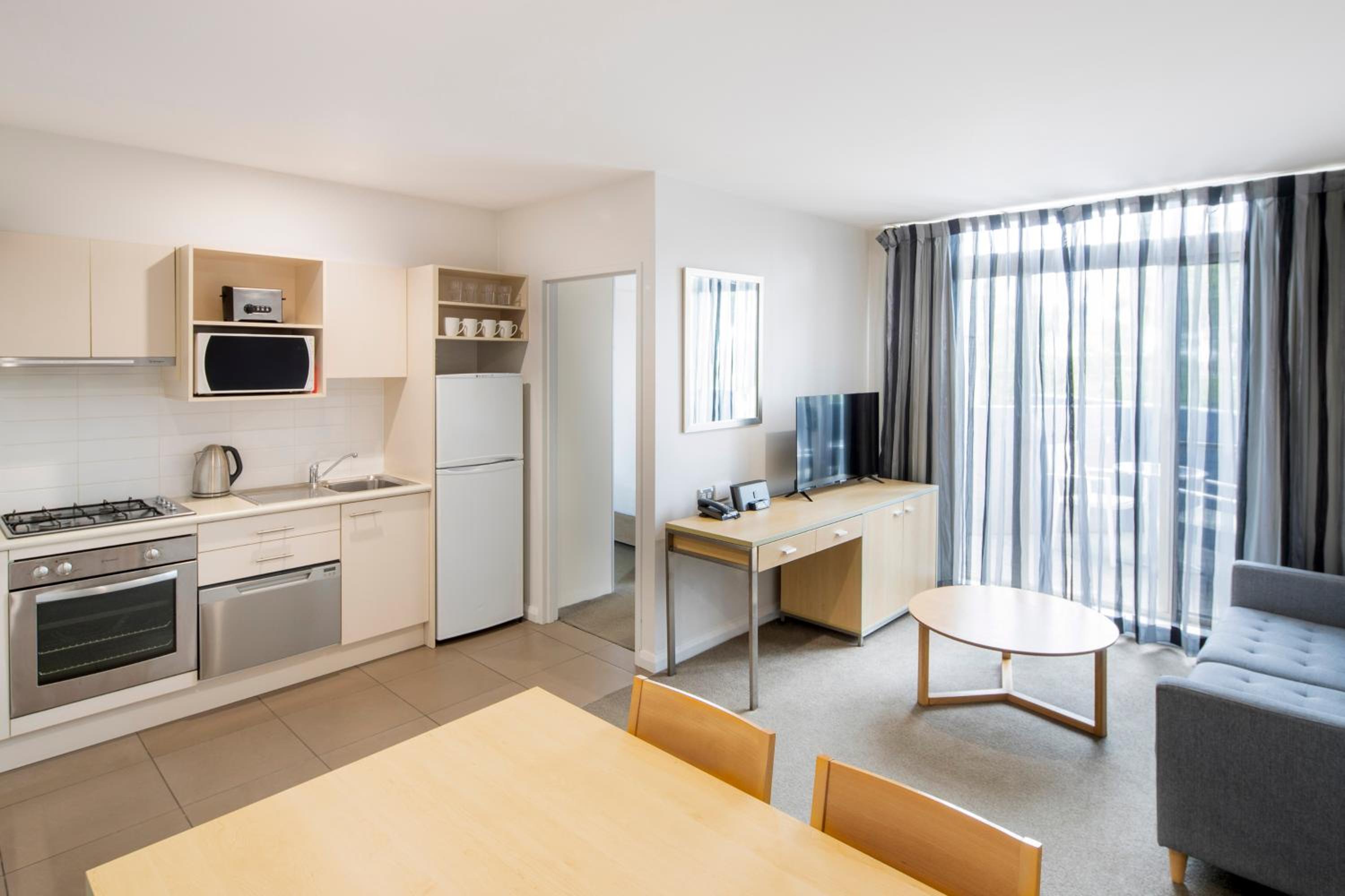 One Bedroom with One King Bed photo 3