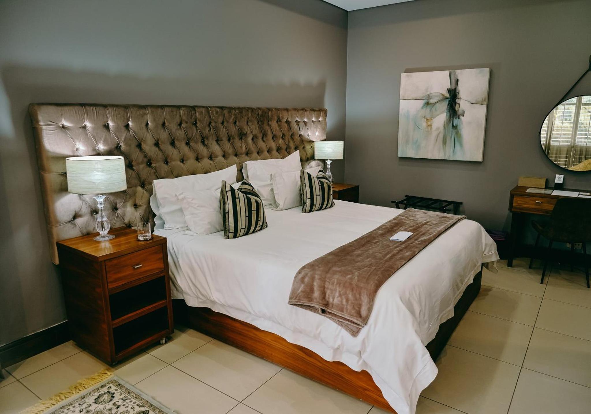 Superior King Room