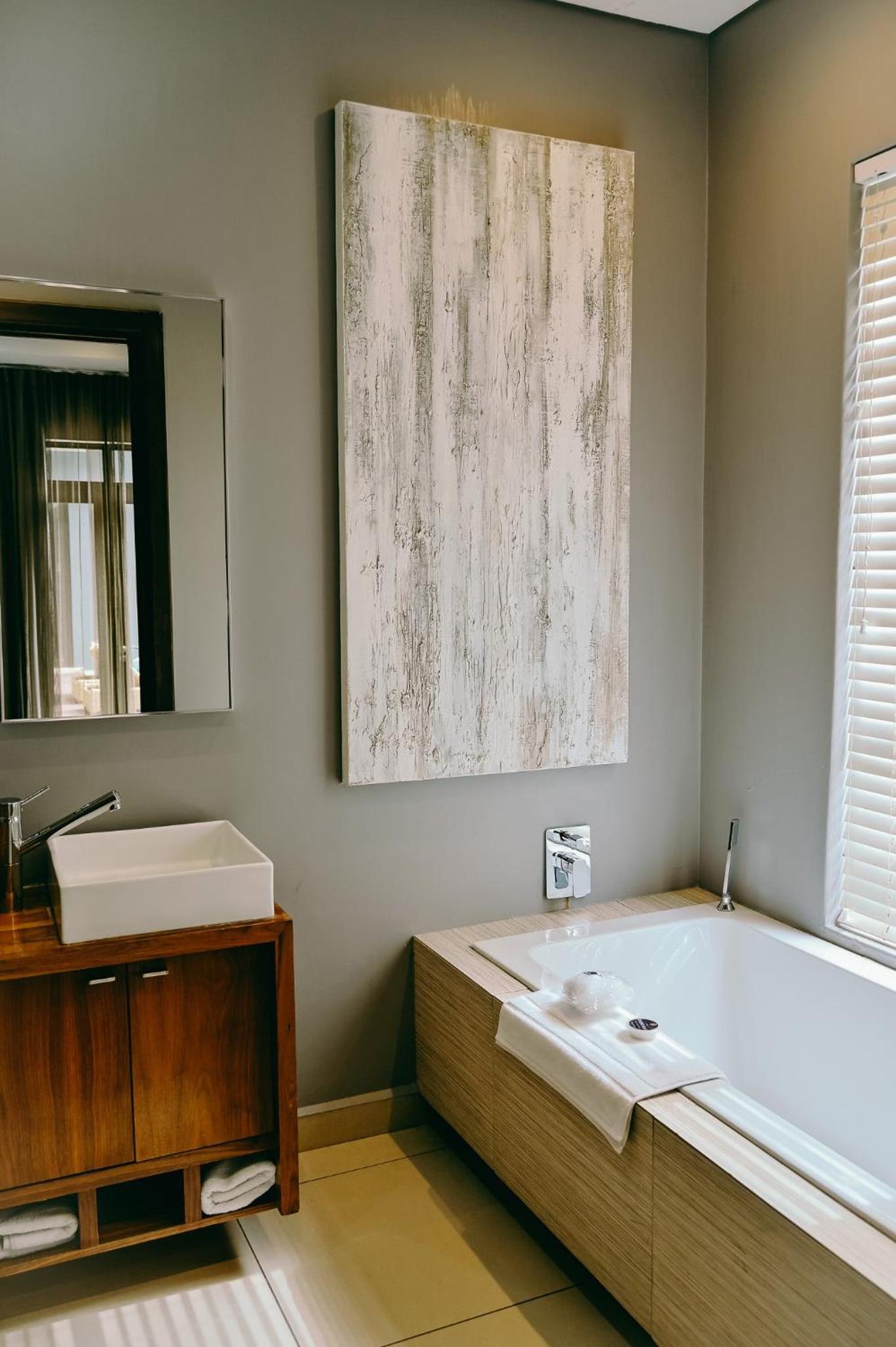 Superior King Room photo 2