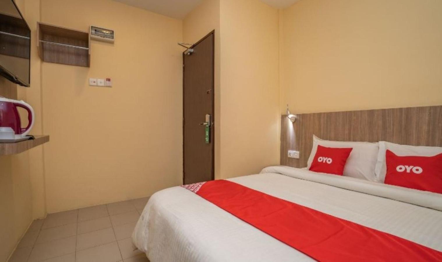 Standard Double Room - Photo 2