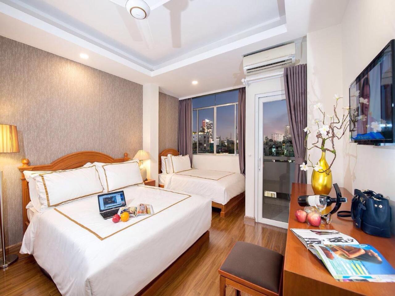 Large Double Room