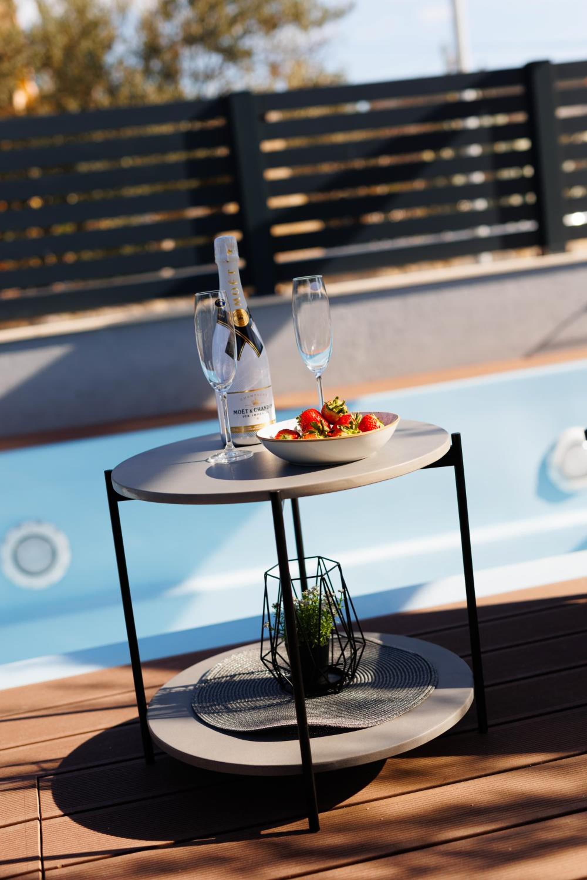 Villa photo 2