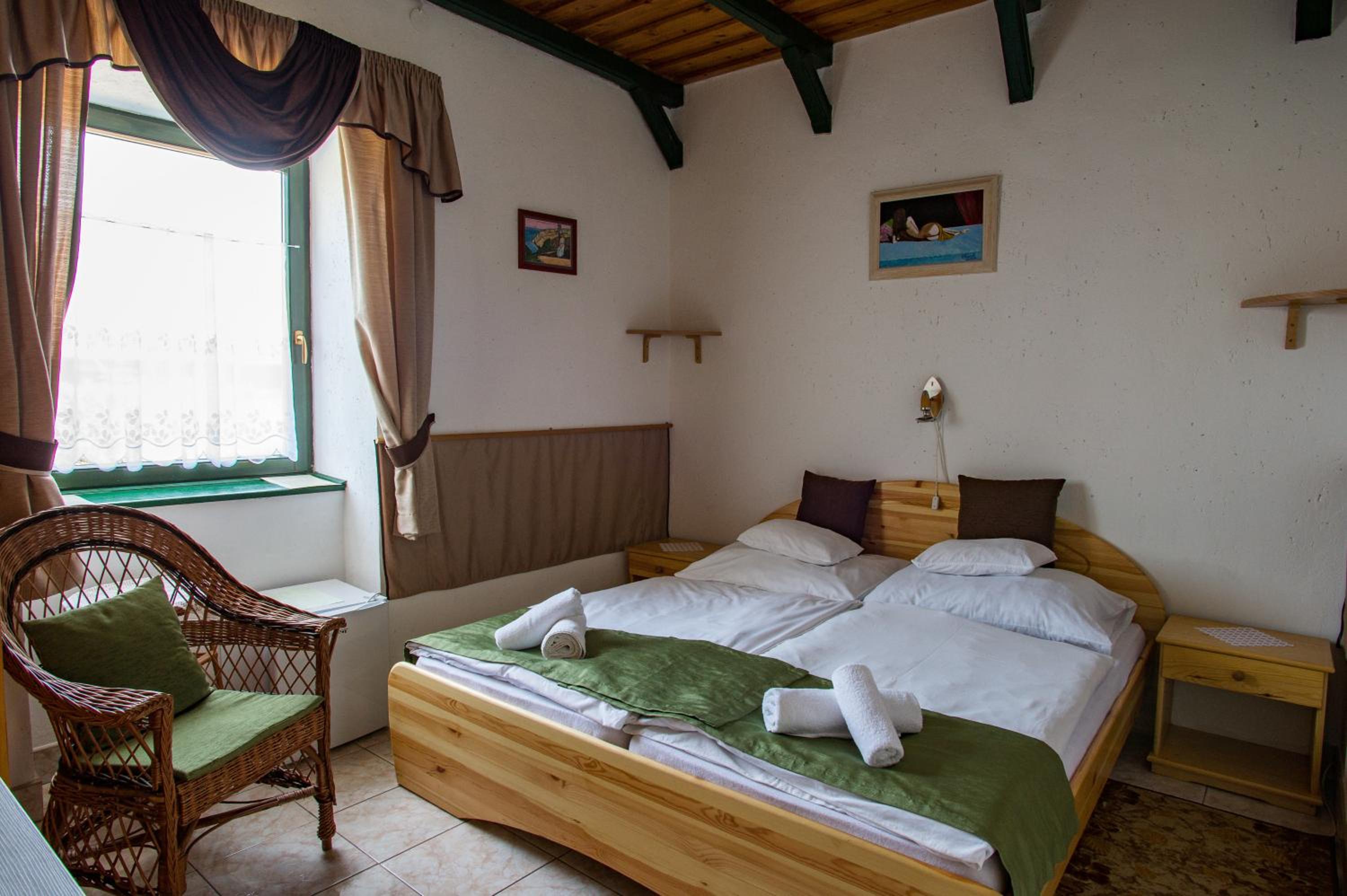 Double or Twin Room photo 3
