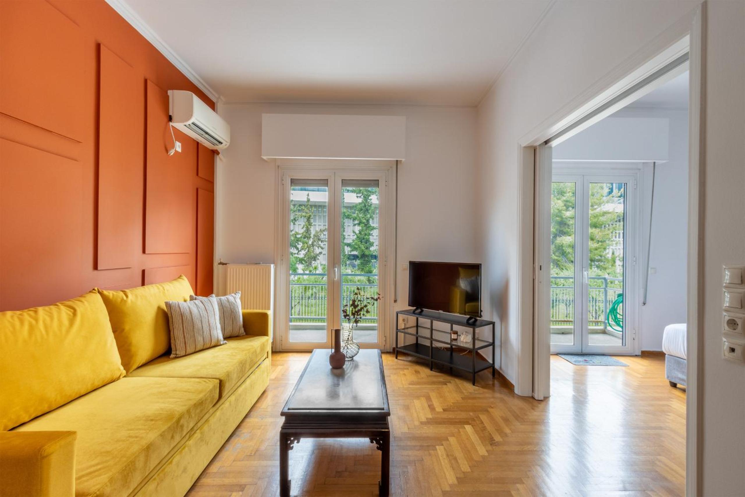 Deluxe Apartment