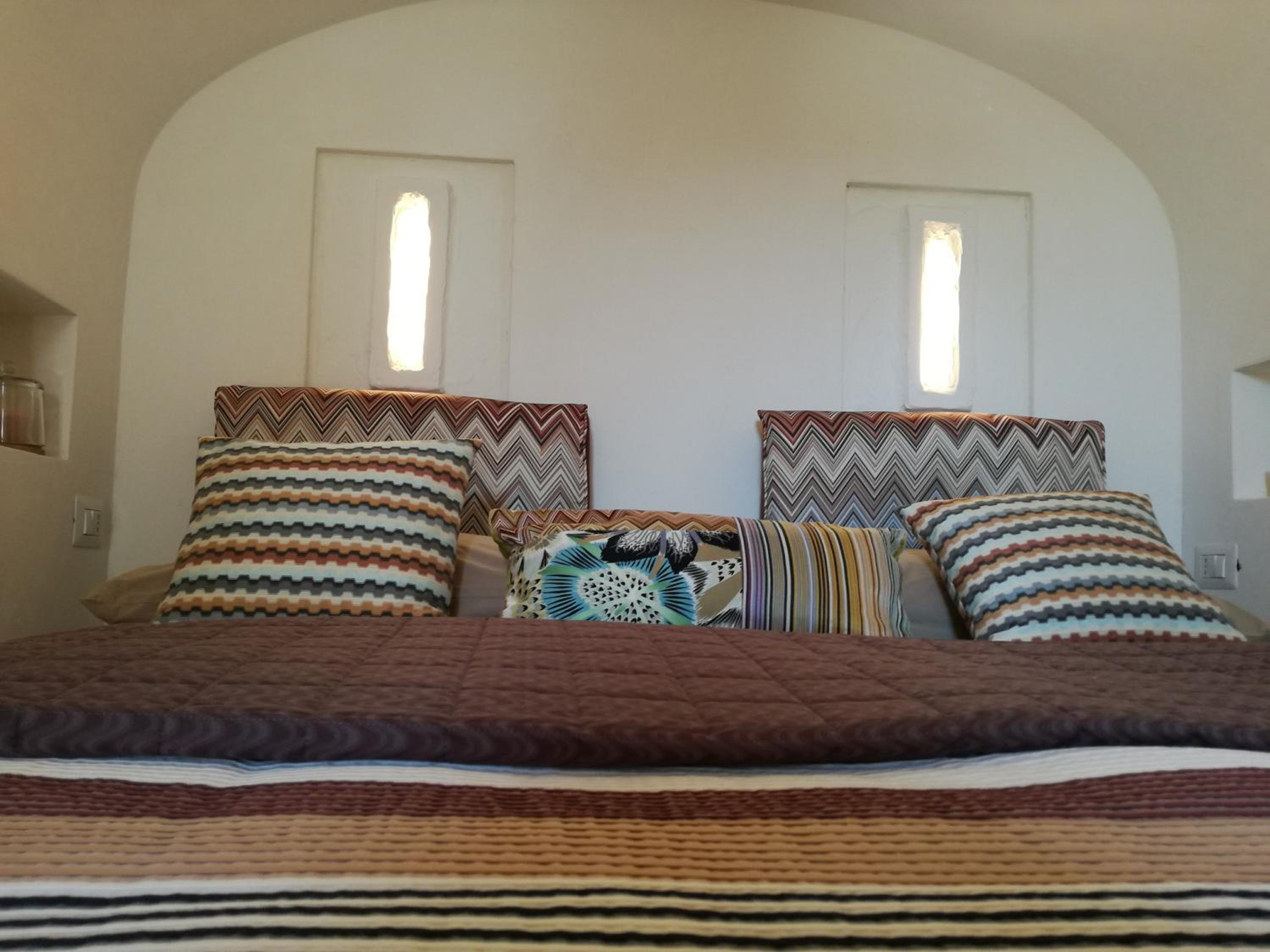 Deluxe King Suite photo 2