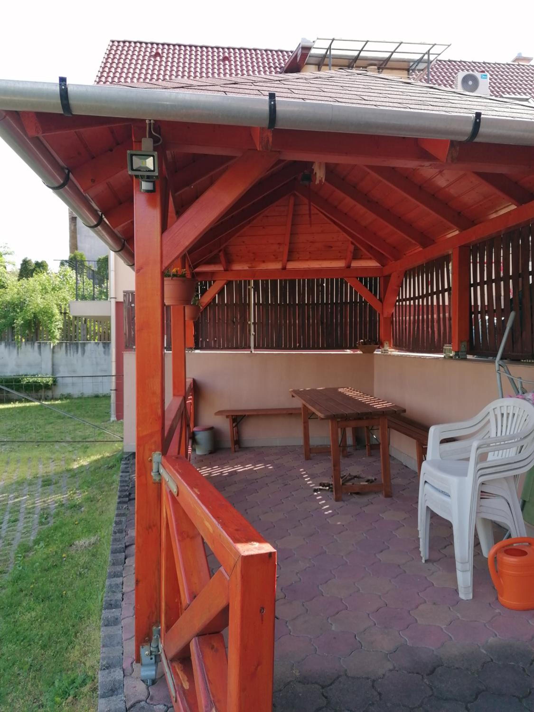 Apartment with Balcony - Photo 26