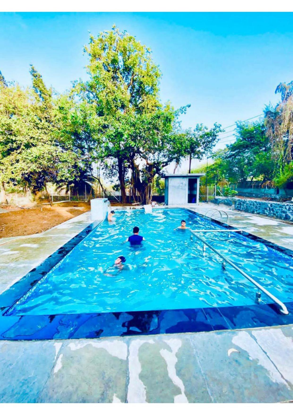 Villa photo 2