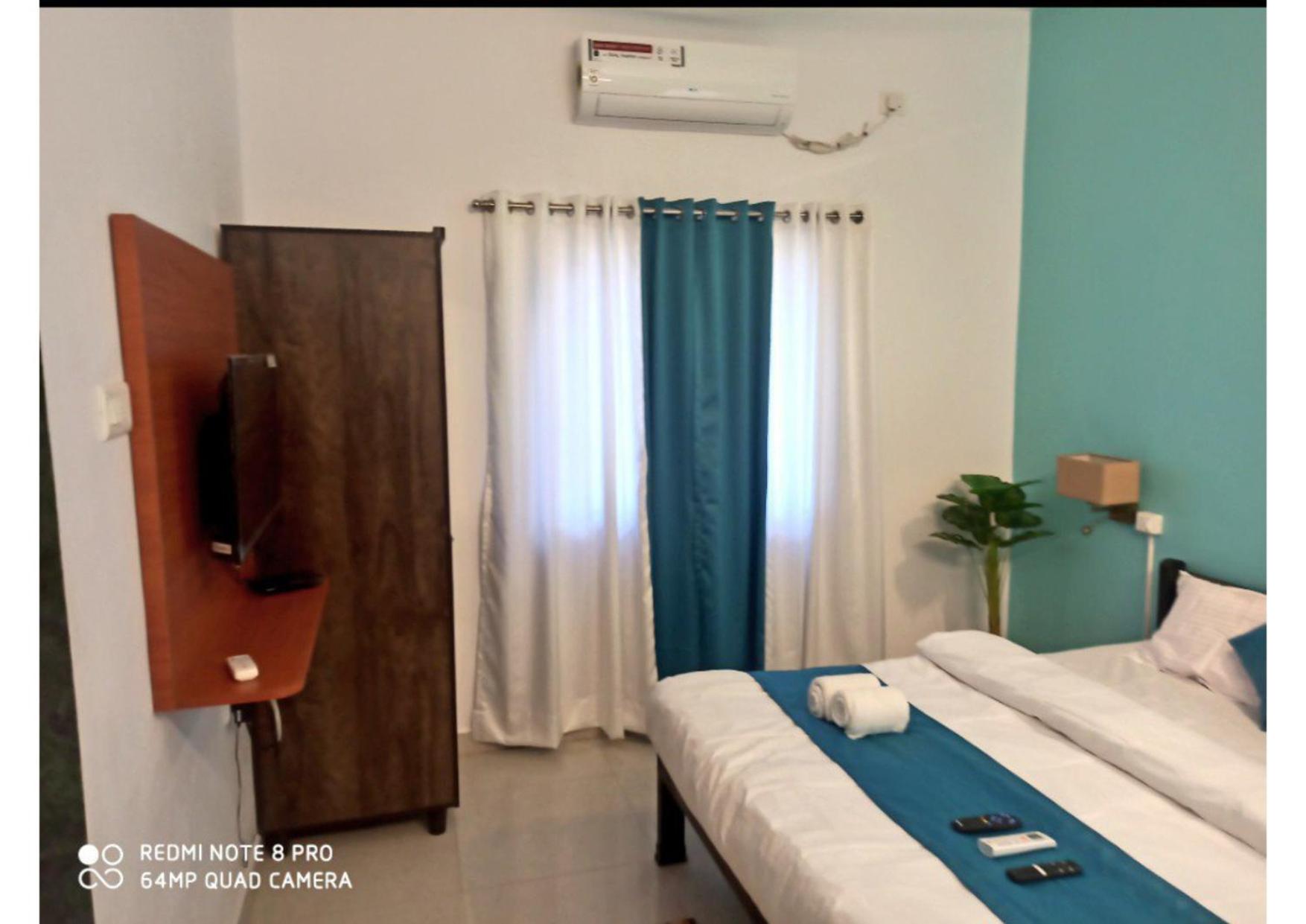 Villa photo 1