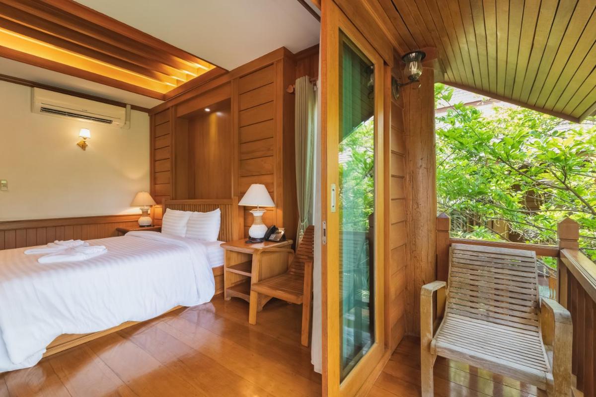 Deluxe Room - Photo 5