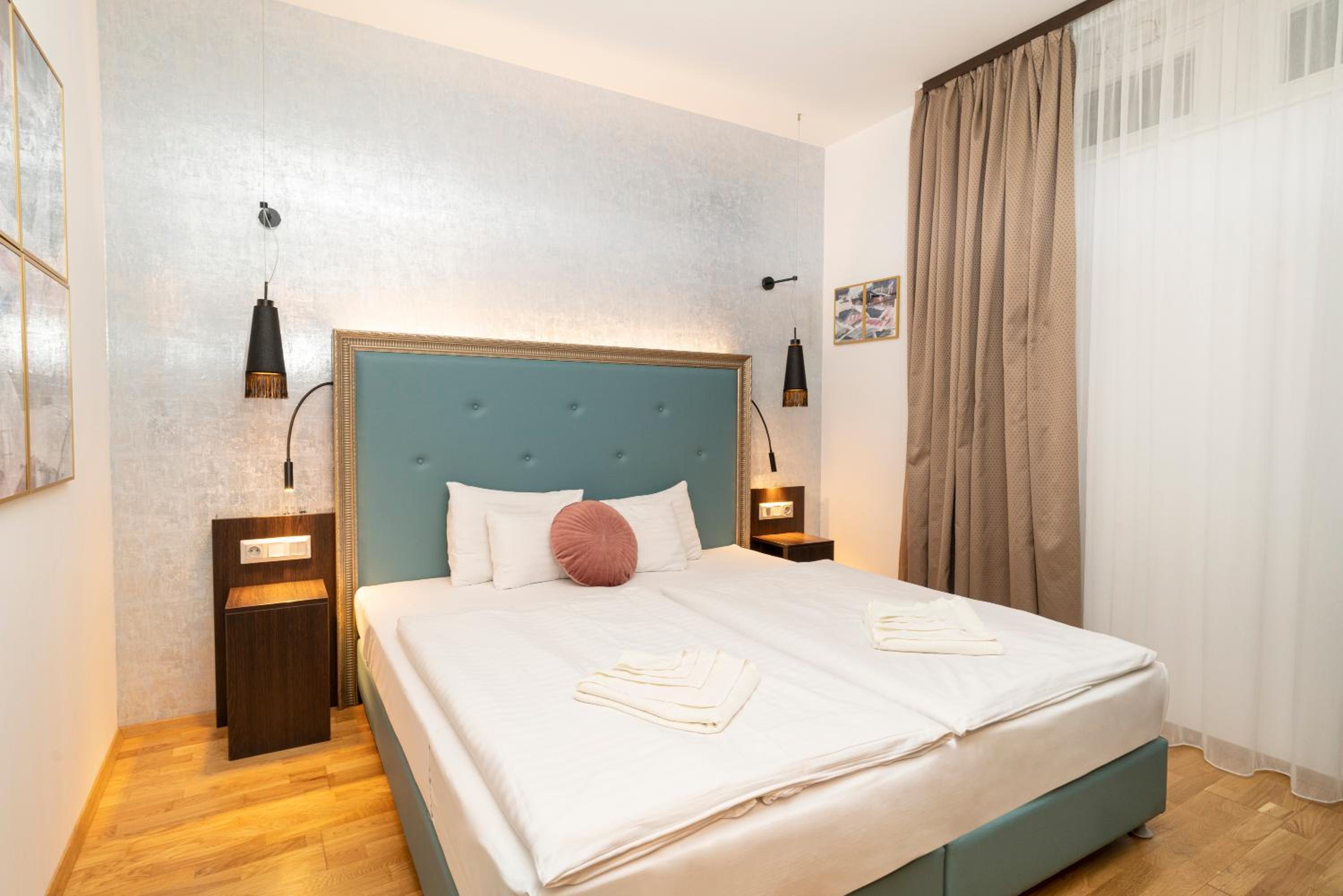 Comfort Quadruple Room - Photo 17