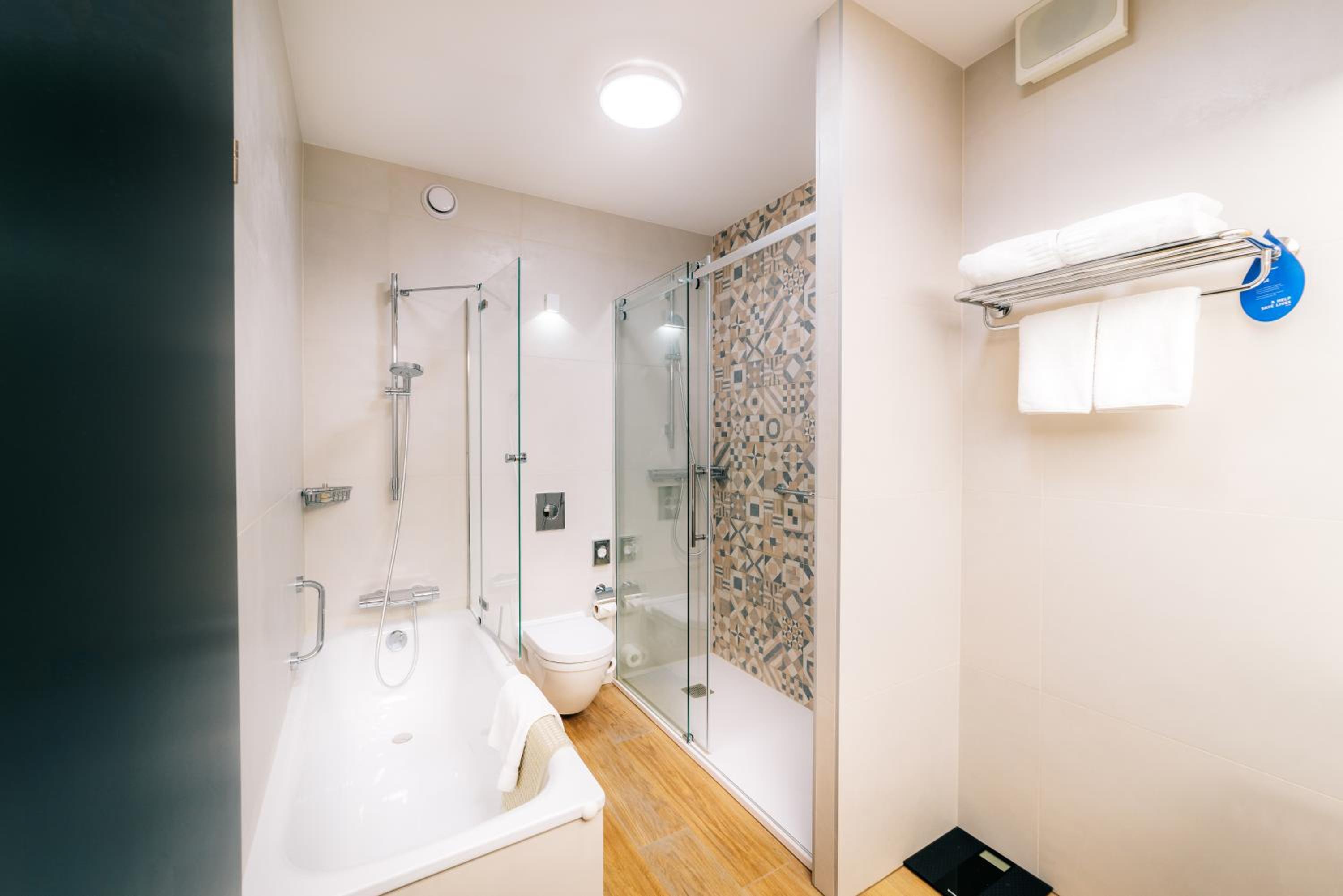 Junior Suite - Photo 2