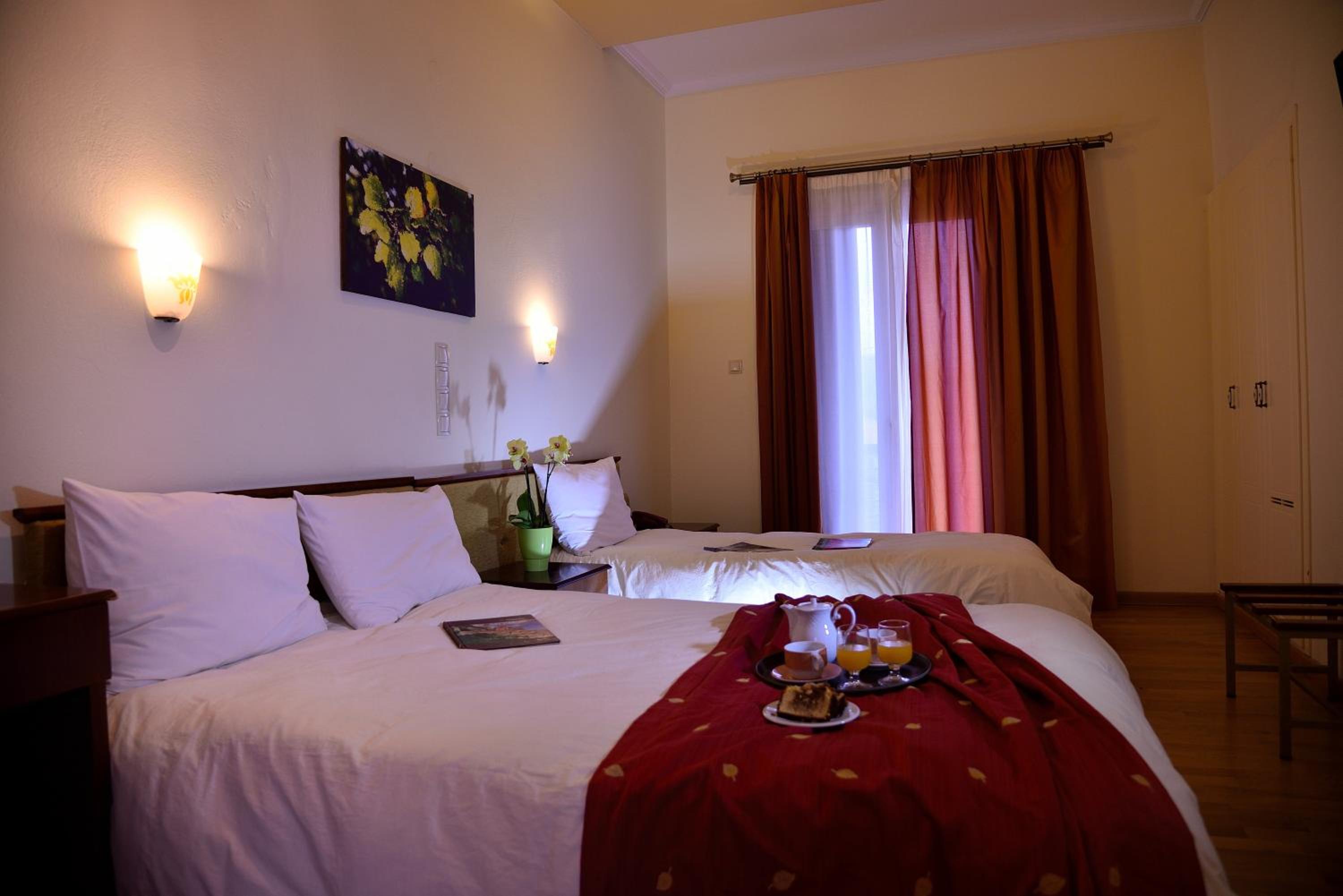 Triple Room - Photo 2