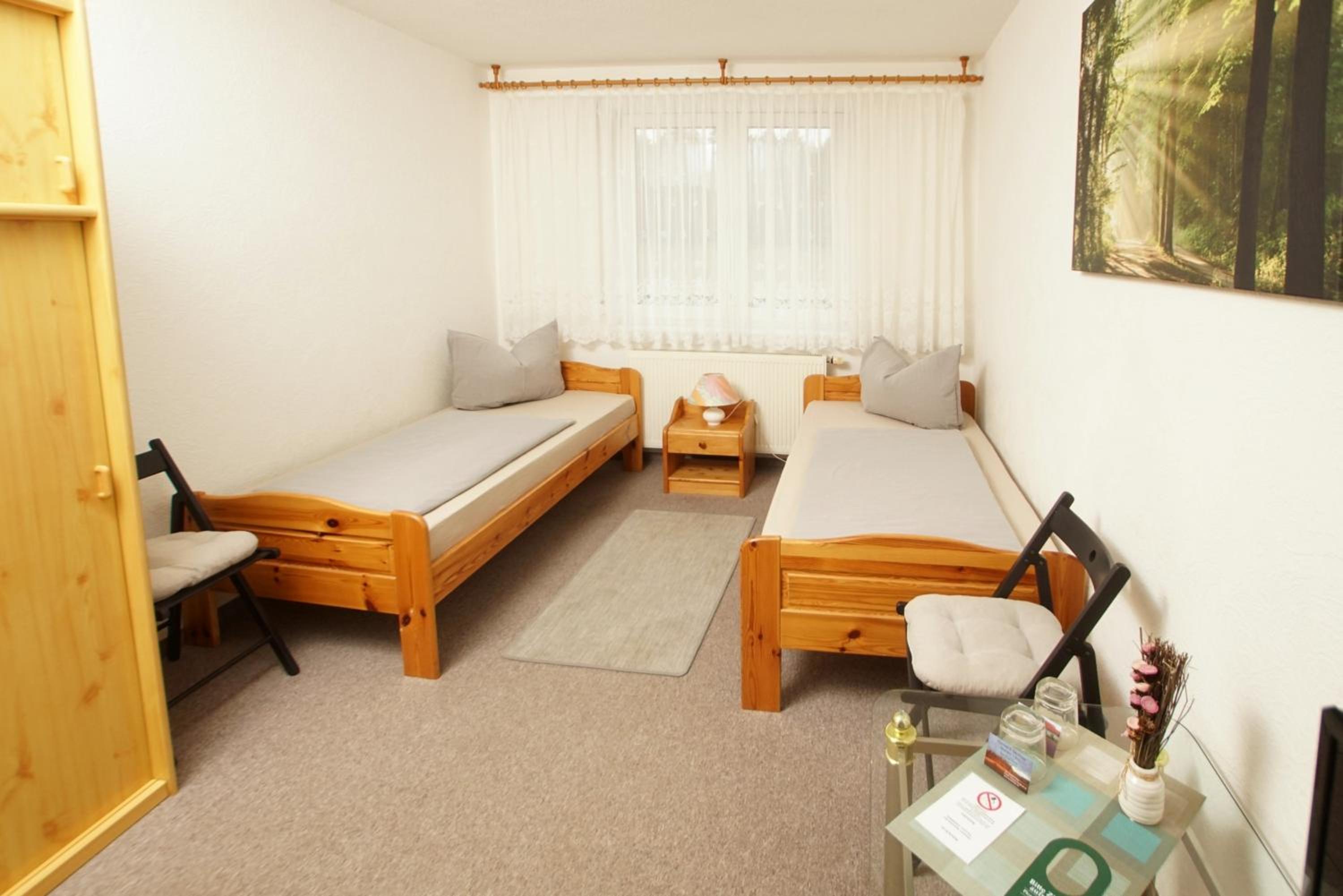 Twin Room with Bathroom photo 3
