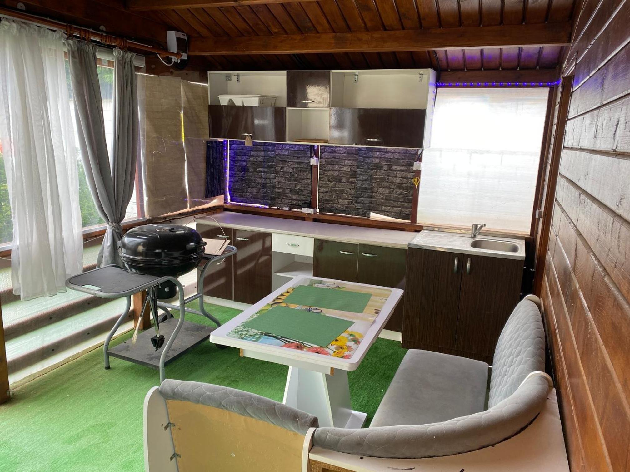 Two-Bedroom House photo 2