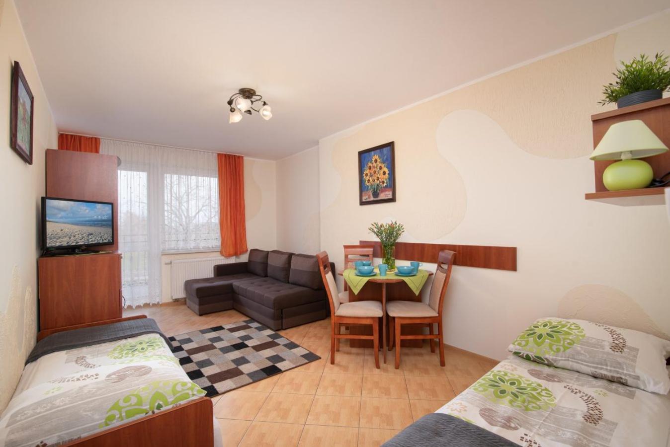 Family Room with Balcony photo 1