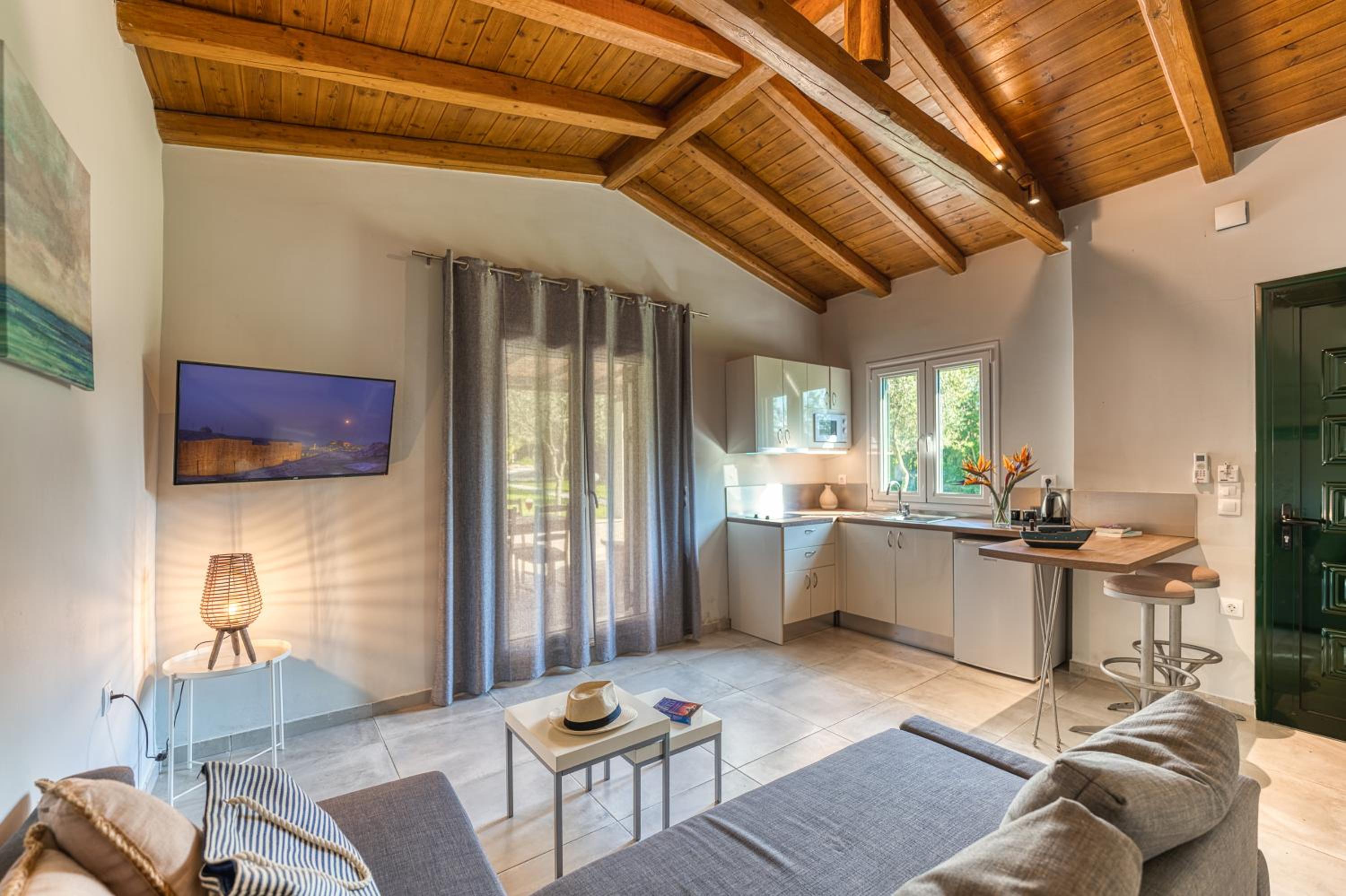 Two-Bedroom Apartment - Photo 3