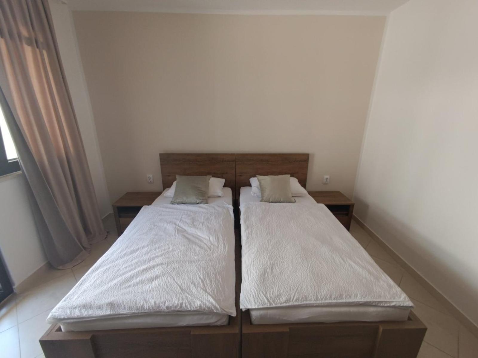 Double or Twin Room photo 2