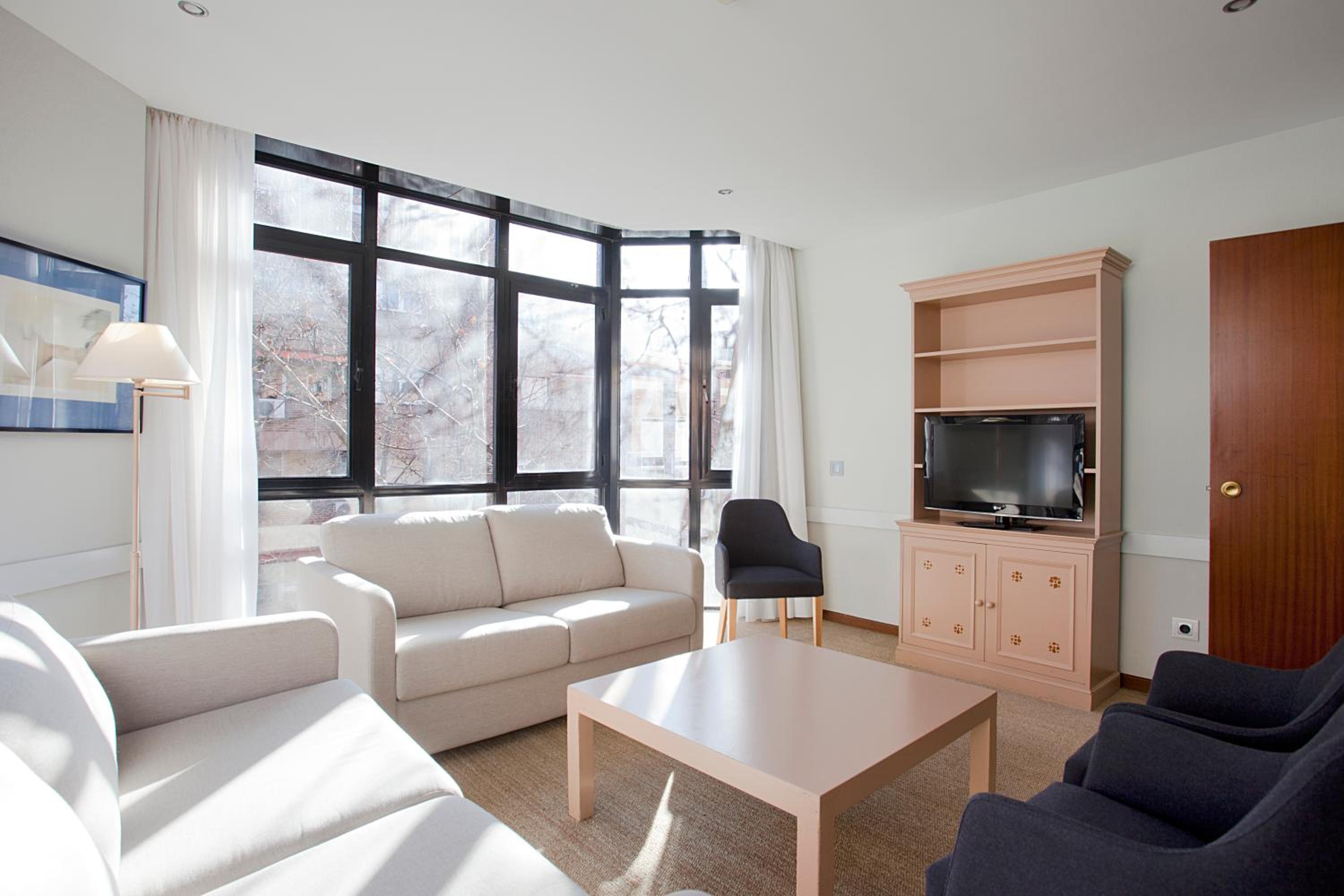 Suite (4 Adults)