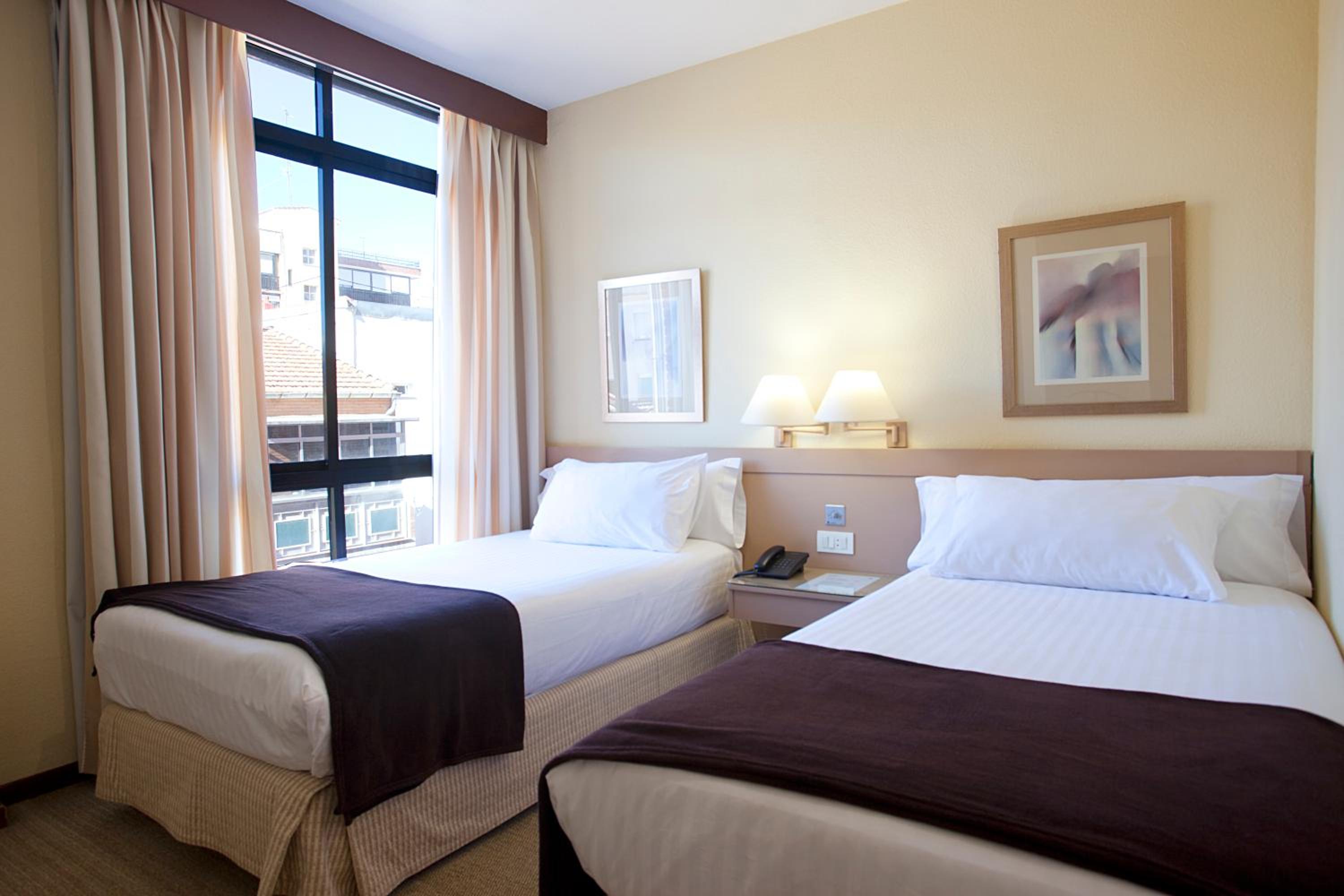 Suite (4 Adults) thumbnail 6