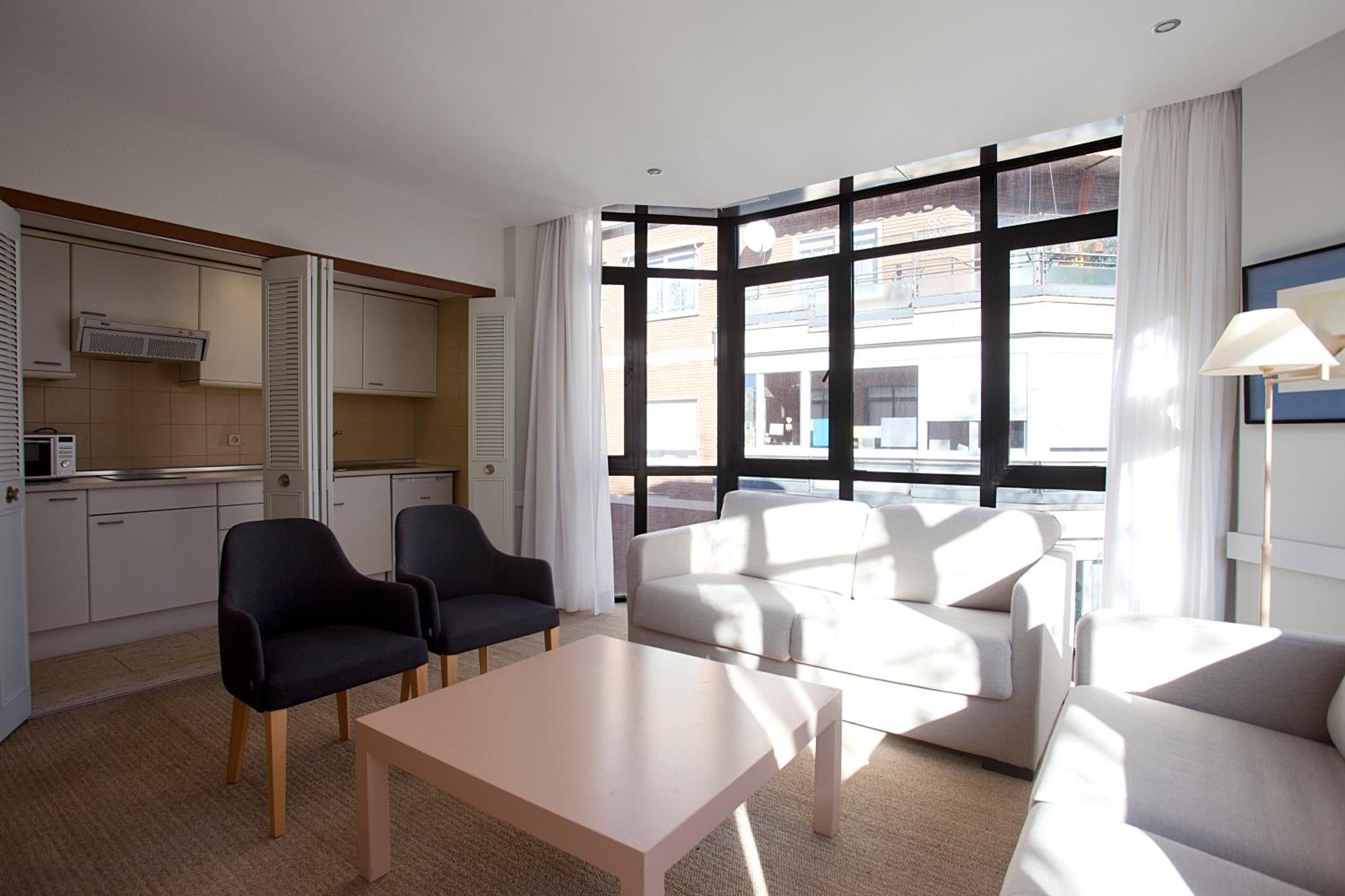 Suite (4 Adults)