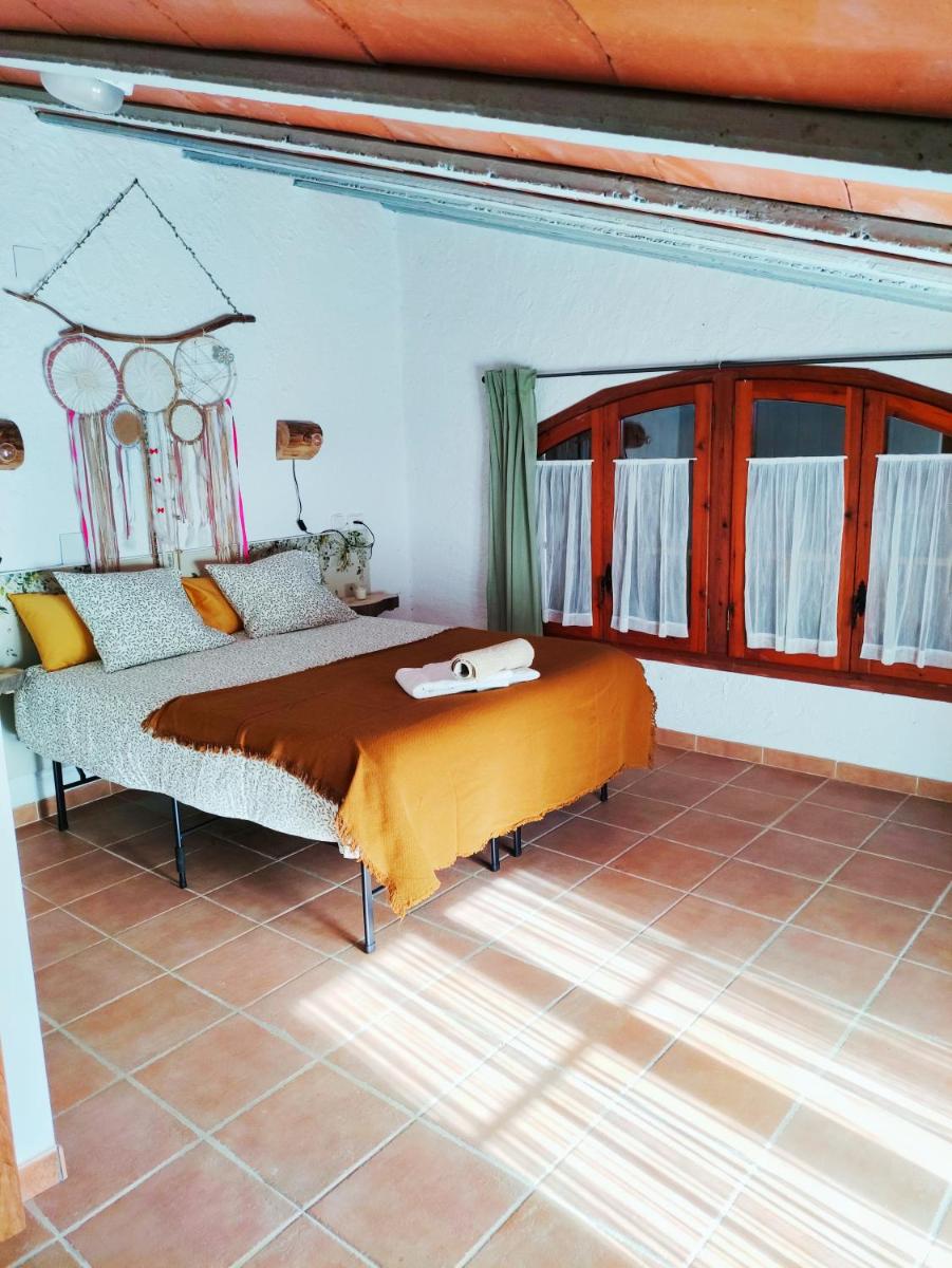 Standard Double Room with Shared Bathroom photo 1