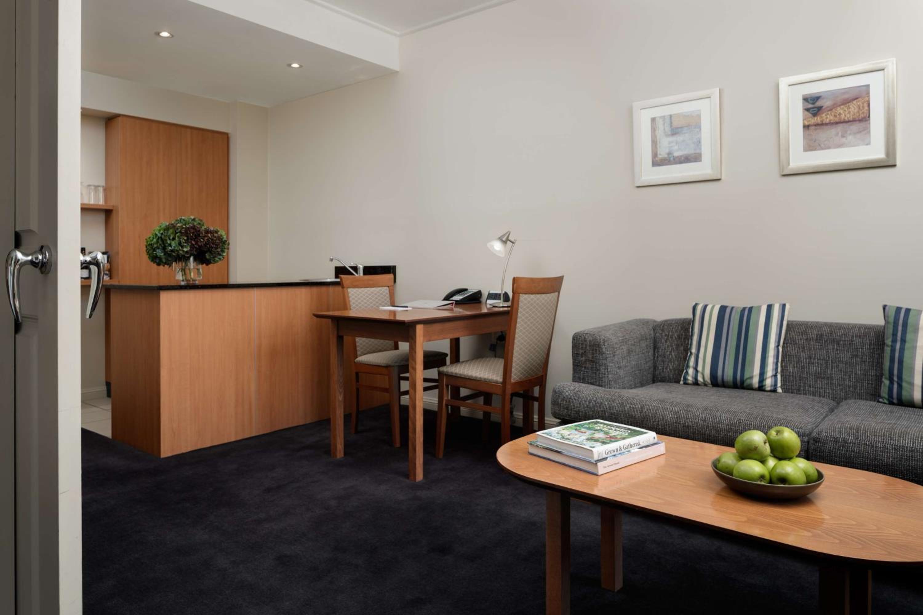 King Suite with Harbor View - Photo 7