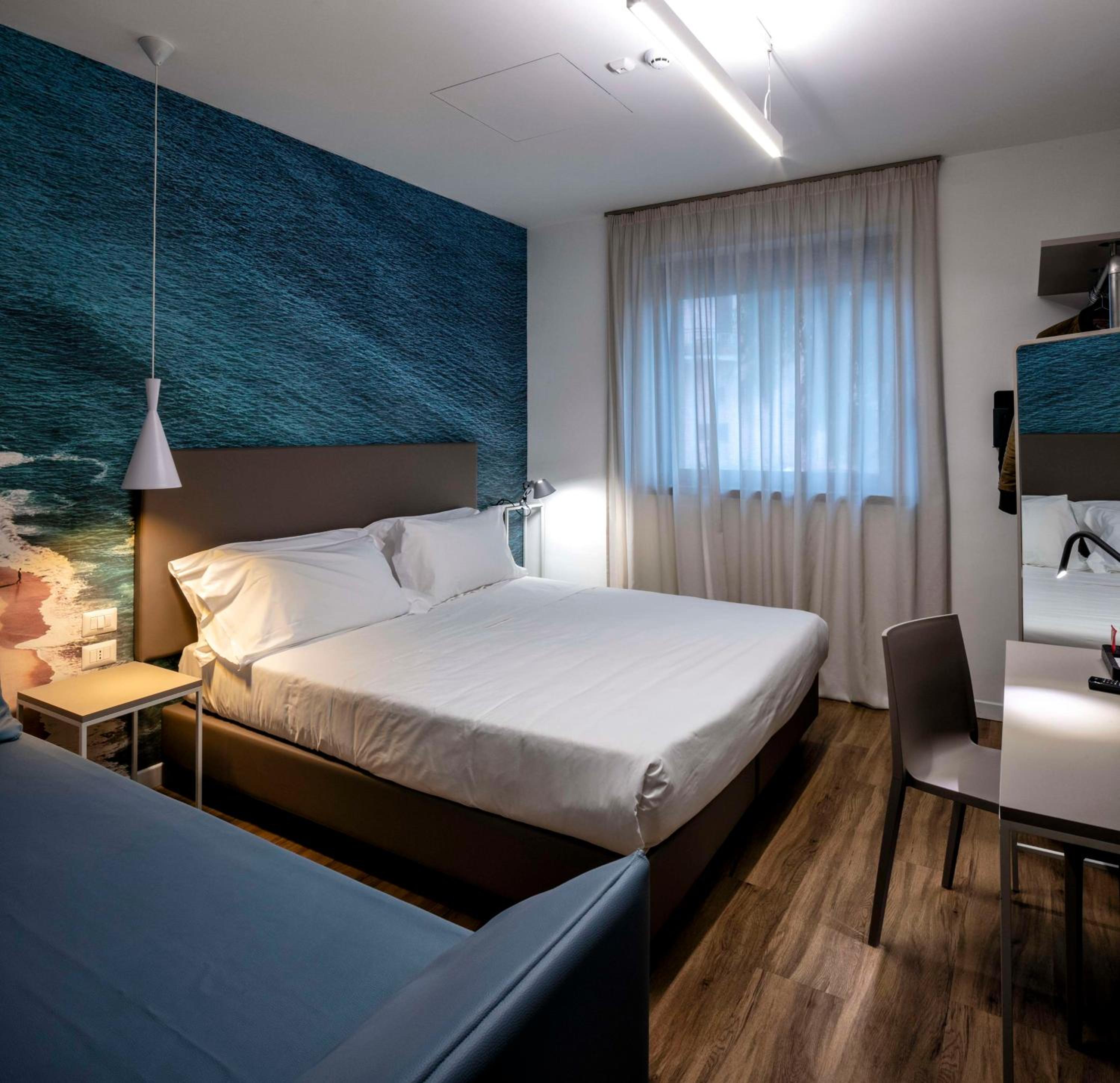 Superior Room with Sofa Bed photo 1
