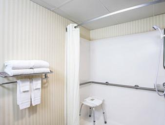 King Room - Mobility Access/Non-Smoking - Photo 3