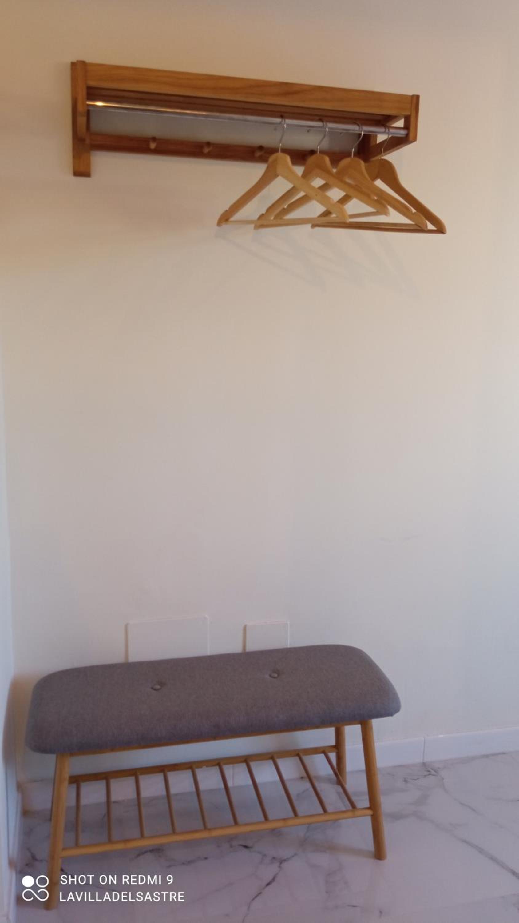 Twin Room - Photo 3