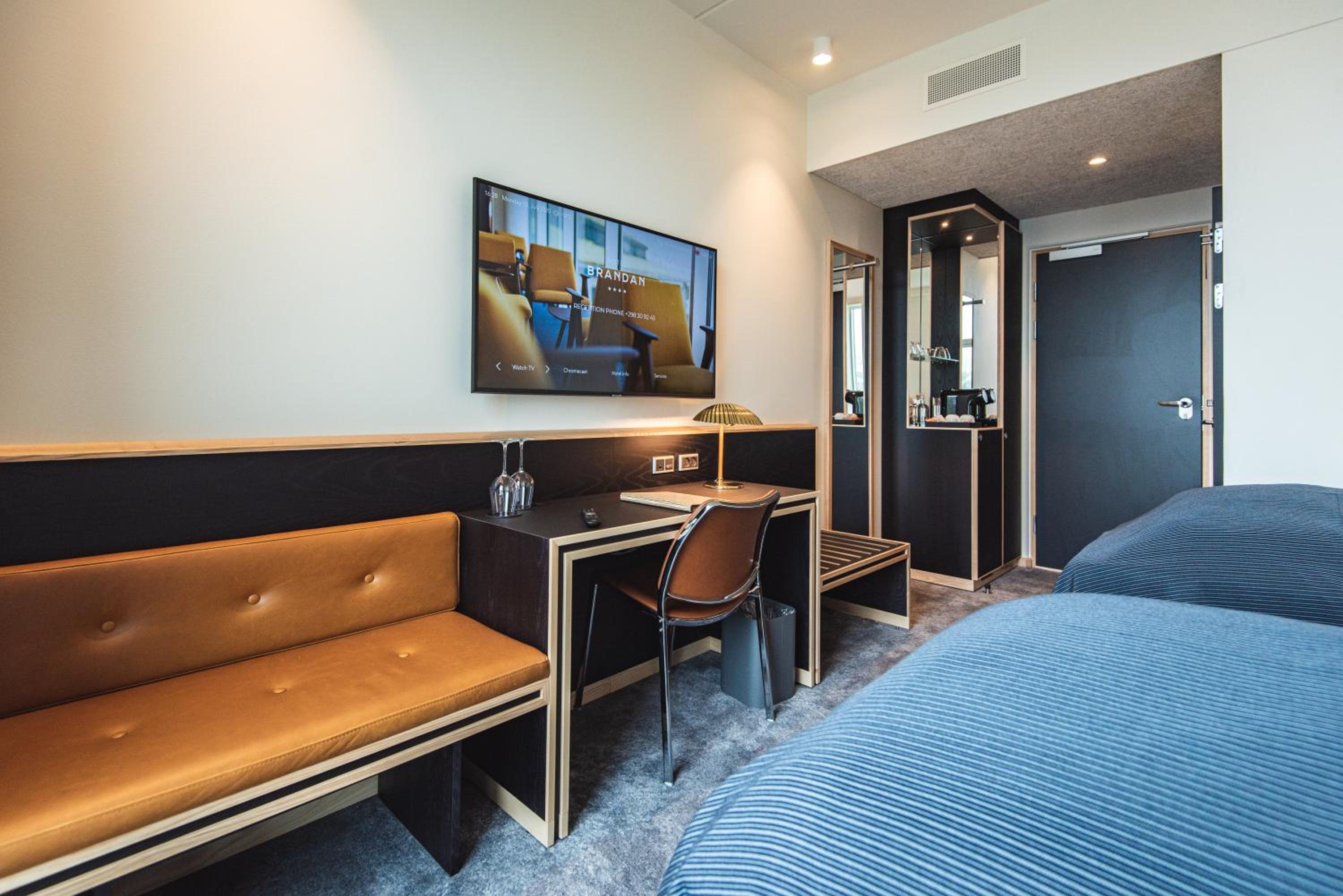 Twin Room - Photo 1