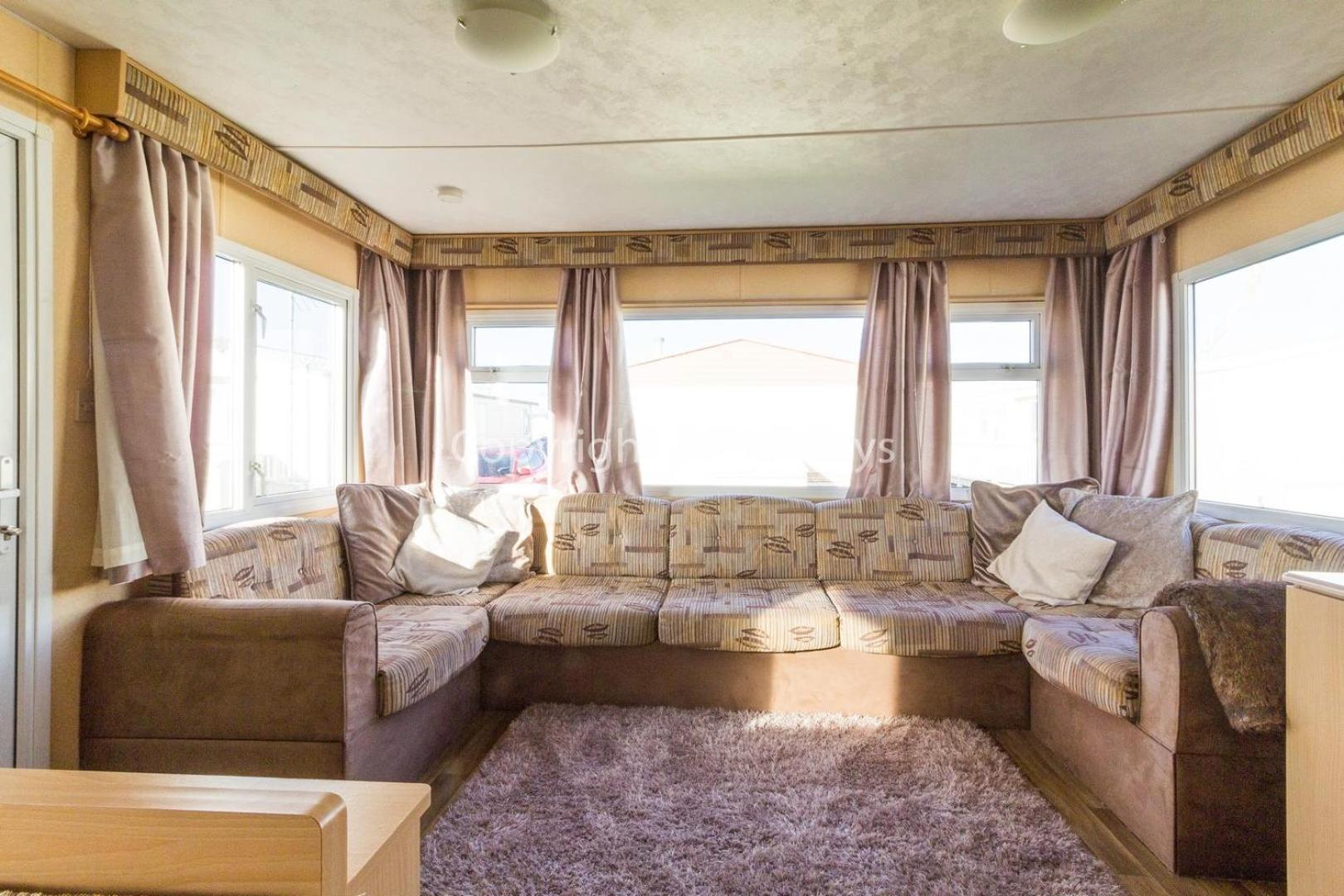 Mobile Home photo 1