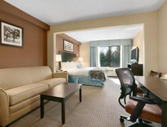 King Room - Disability Access/Non-Smoking - Photo 2