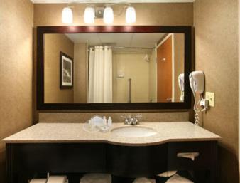 King Room - Disability Access/Non-Smoking - Photo 3
