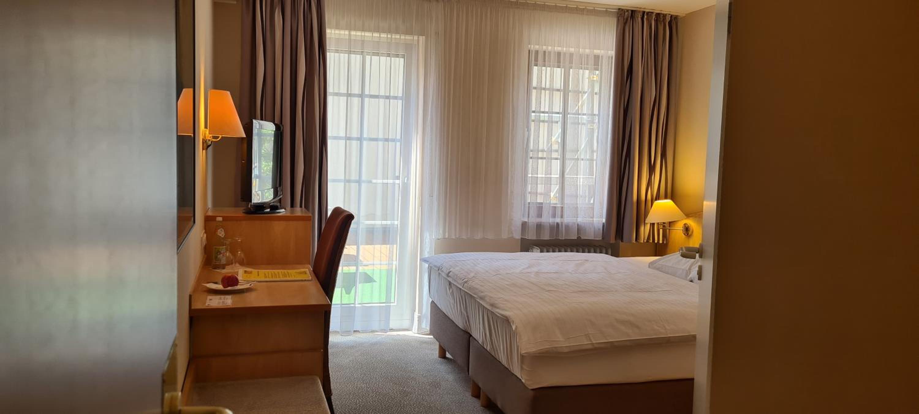 Double Room with Balcony photo 3